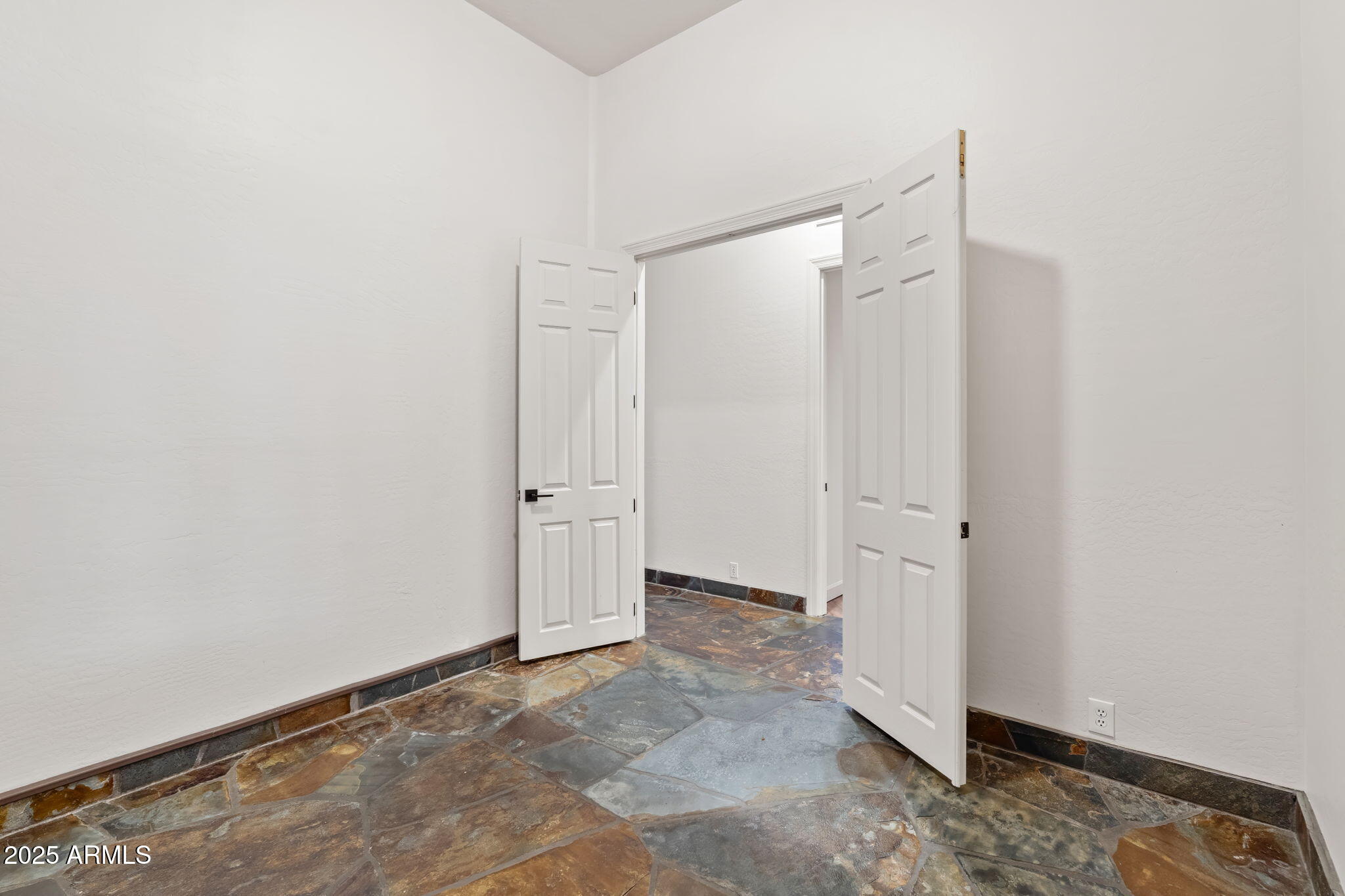 11088 E ACACIA Drive