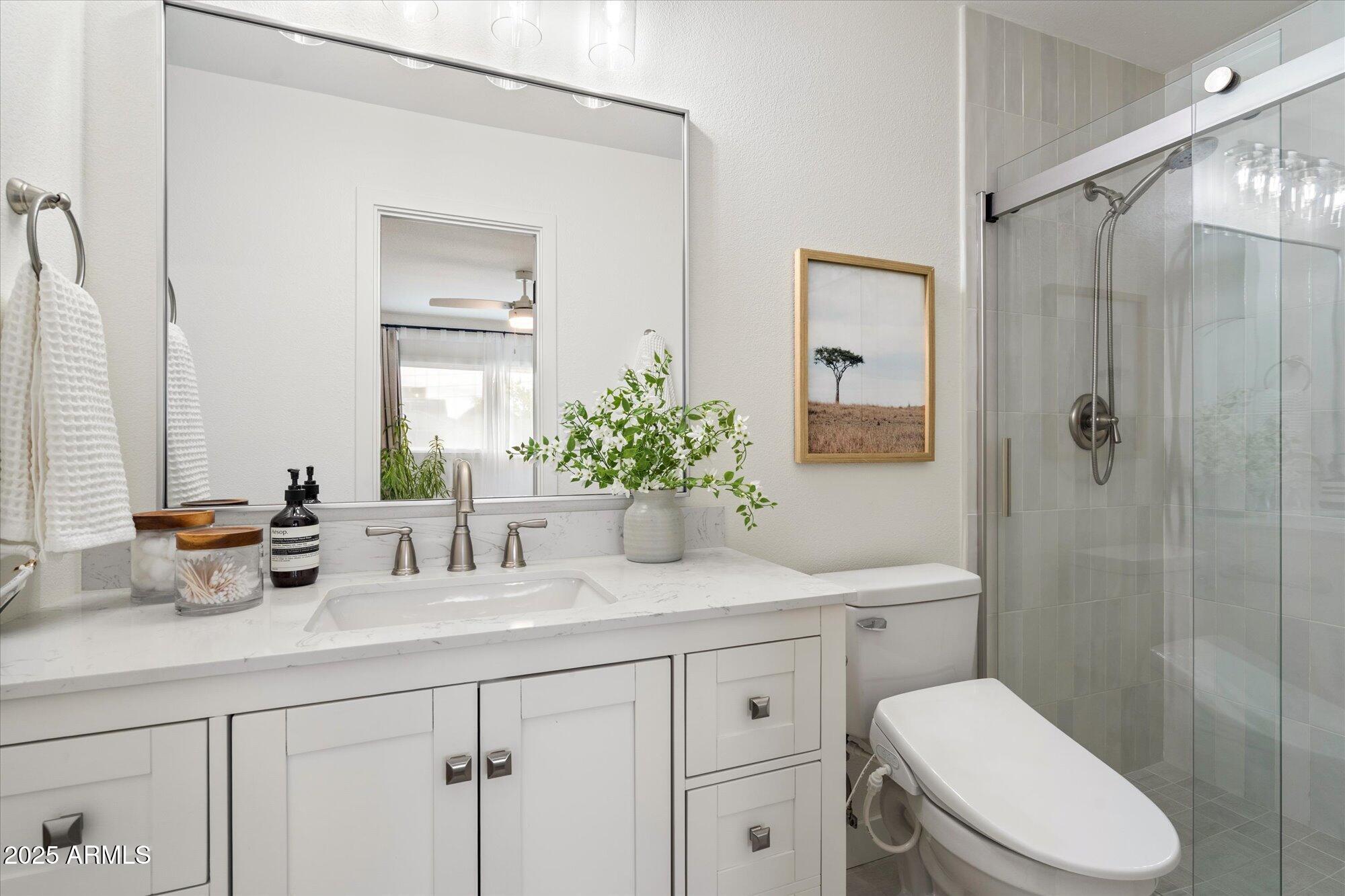 8447 E MONTEBELLO Avenue