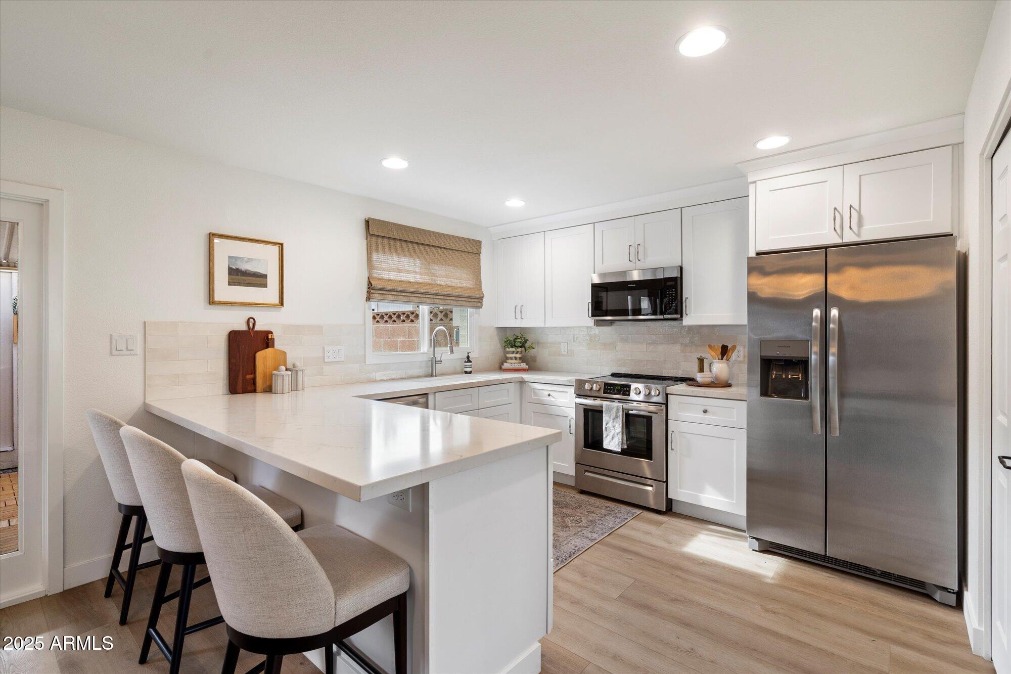 8447 E MONTEBELLO Avenue