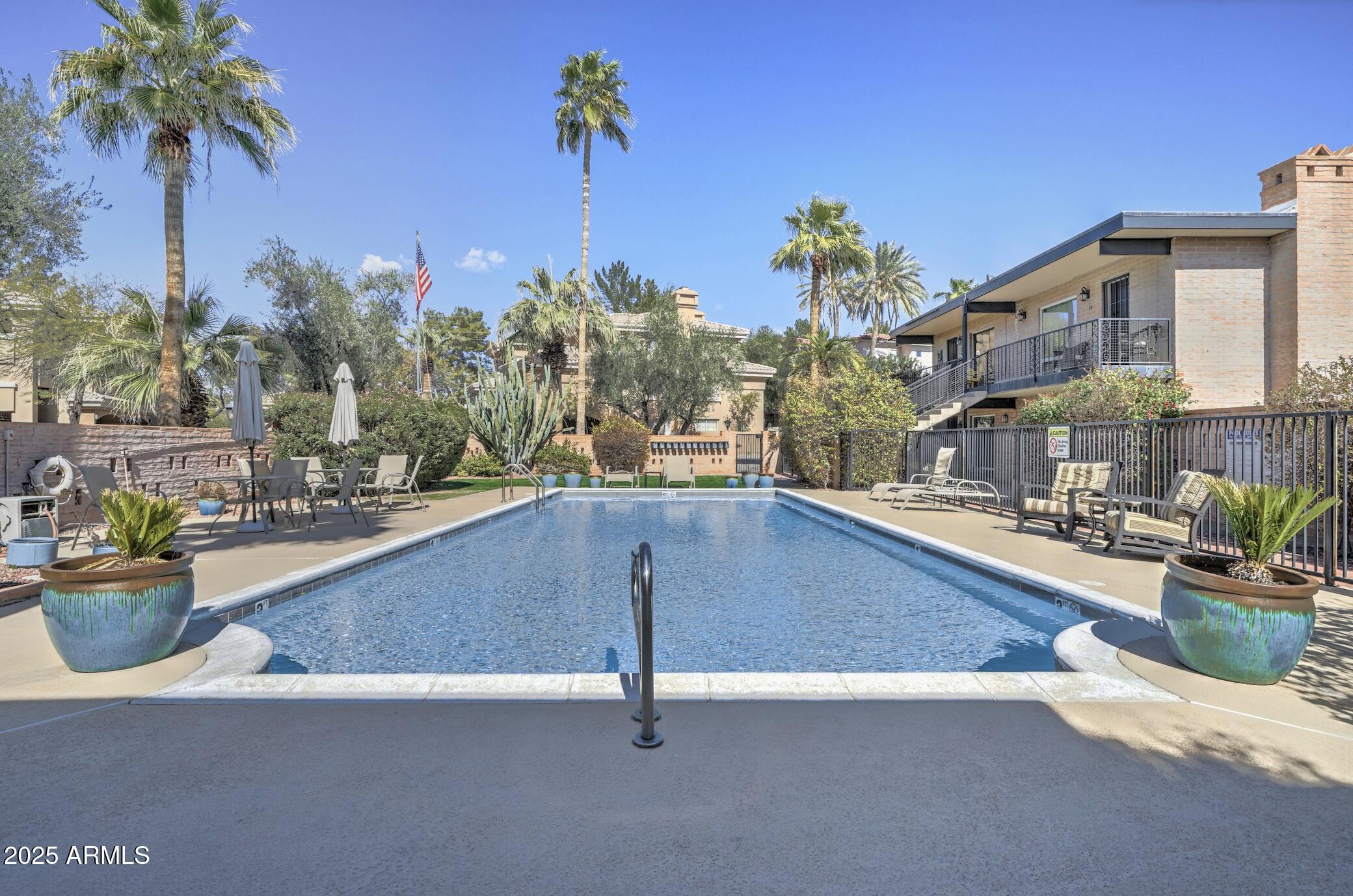 7401 E NORTHLAND Drive, 2