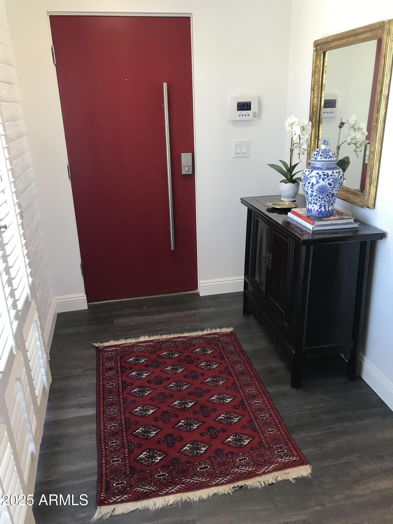 7401 E NORTHLAND Drive, 2