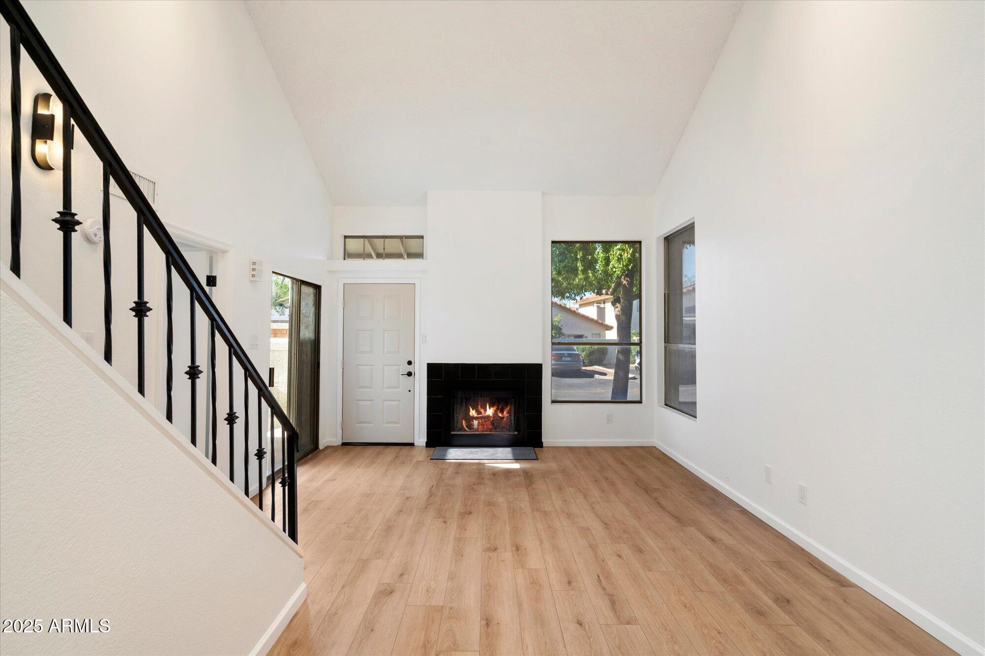 1717 E UNION HILLS Drive, 1030