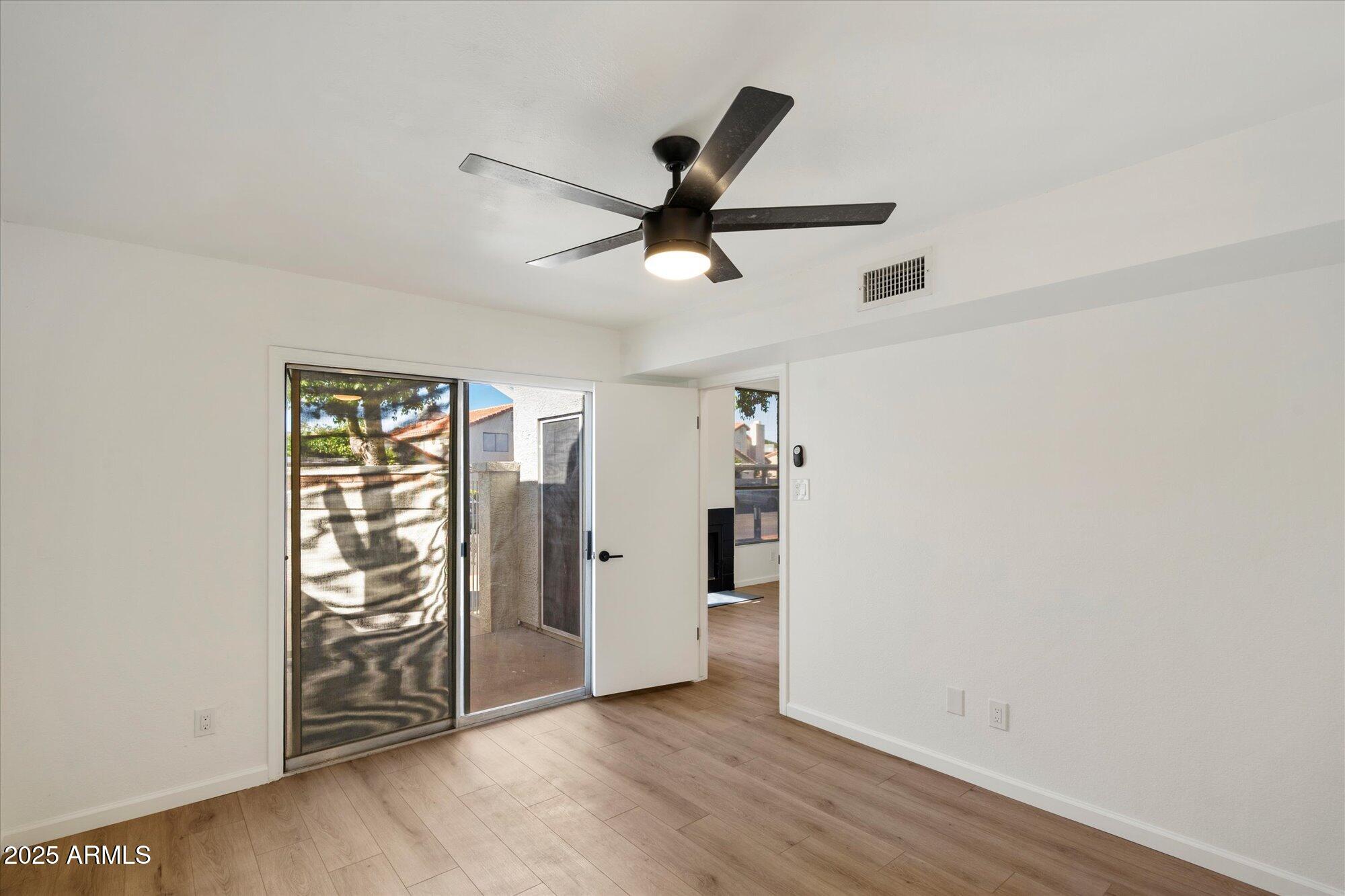 1717 E UNION HILLS Drive, 1030