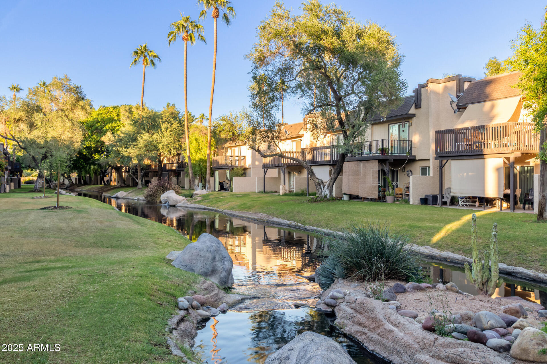 2232 W LINDNER Avenue, 2