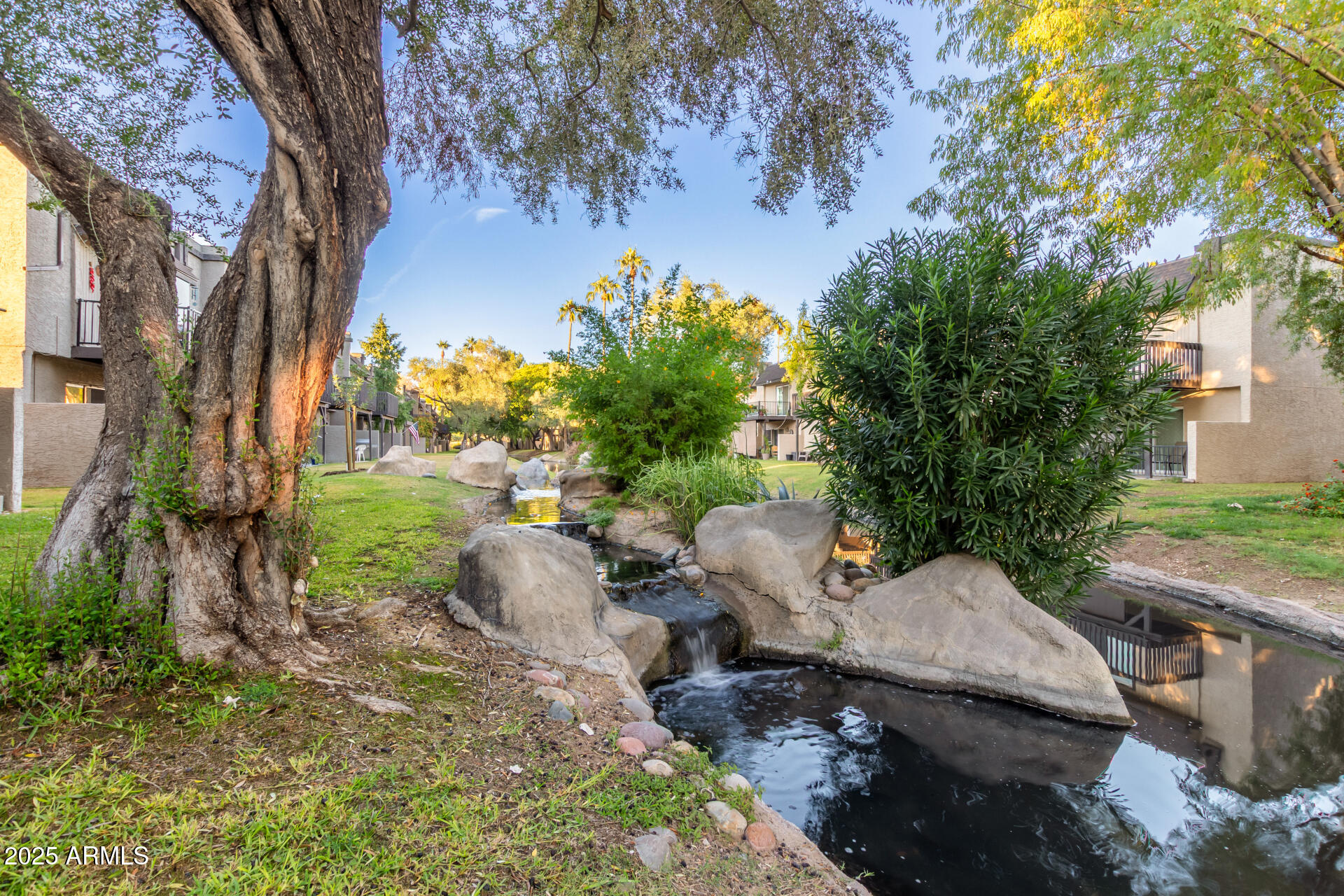 2232 W LINDNER Avenue, 2