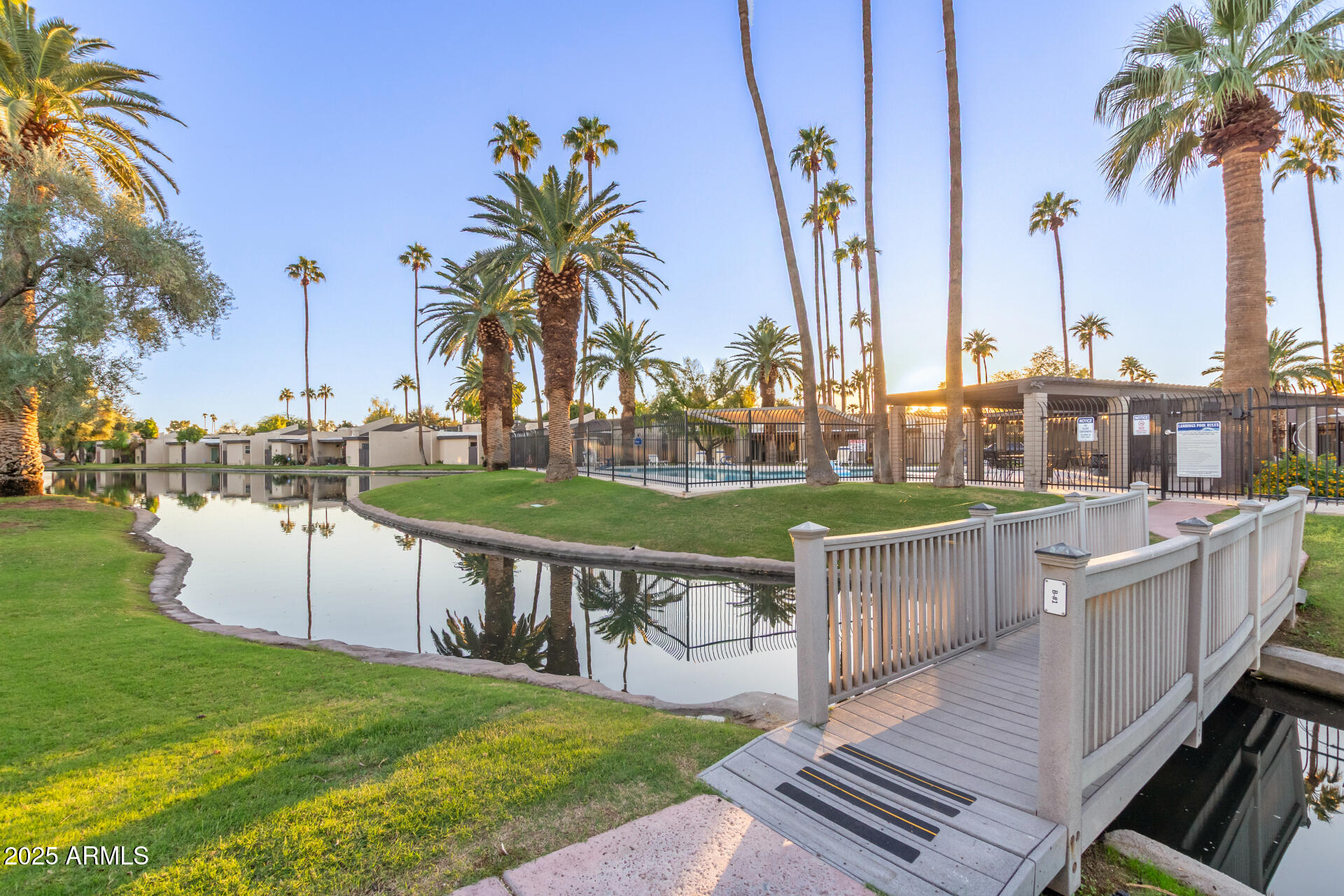 2232 W LINDNER Avenue, 2