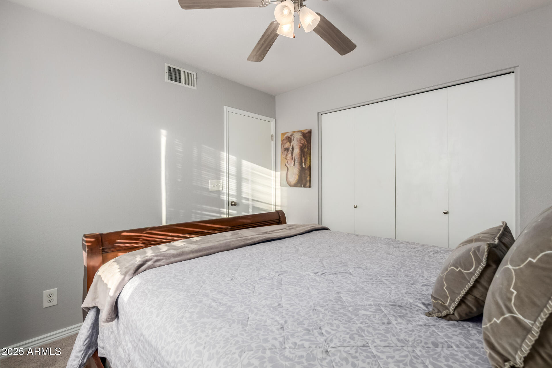 2232 W LINDNER Avenue, 2