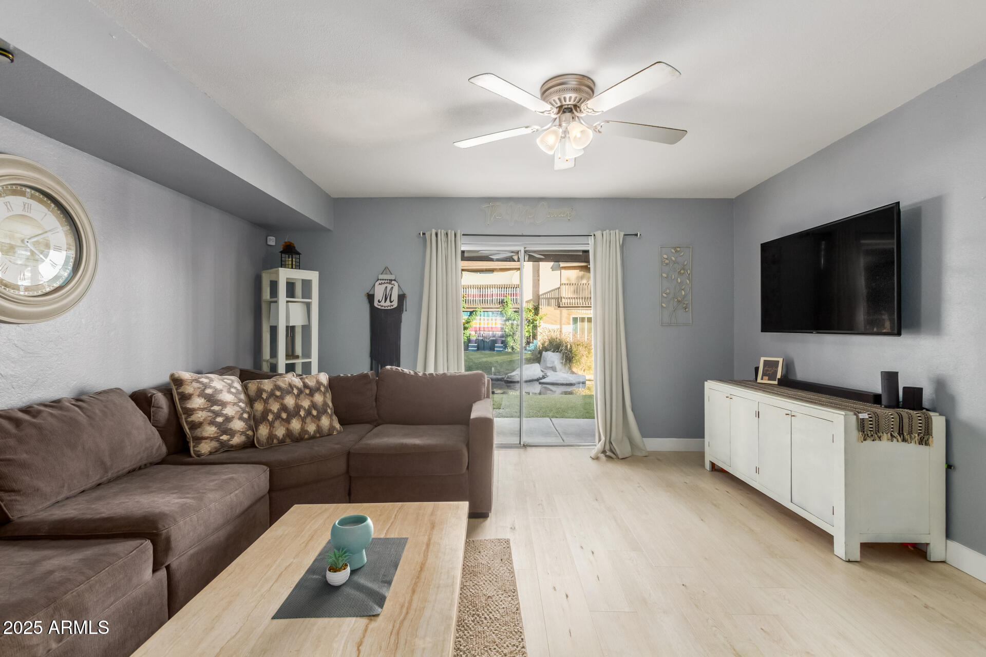 2232 W LINDNER Avenue, 2