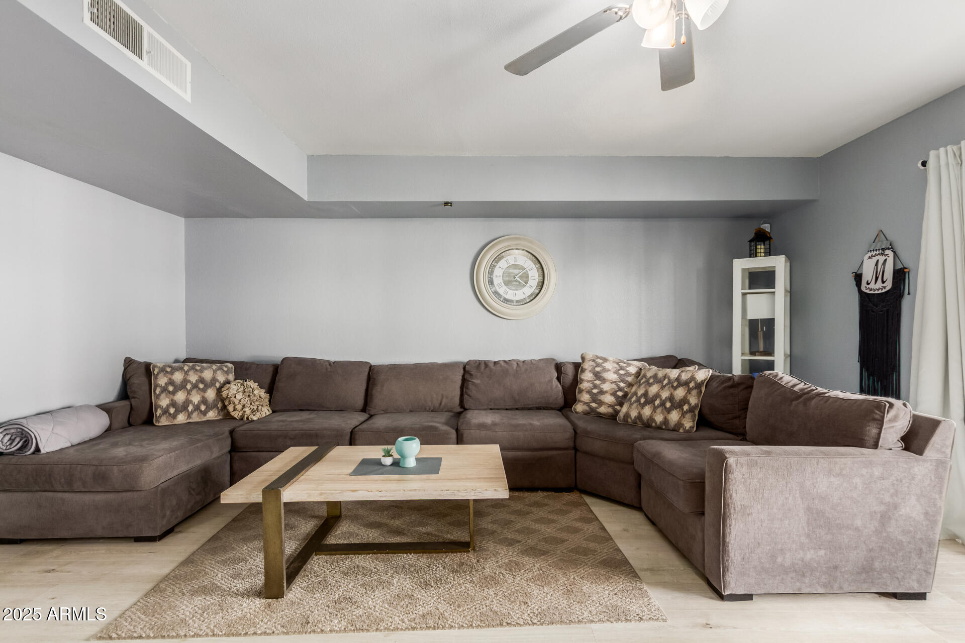 2232 W LINDNER Avenue, 2