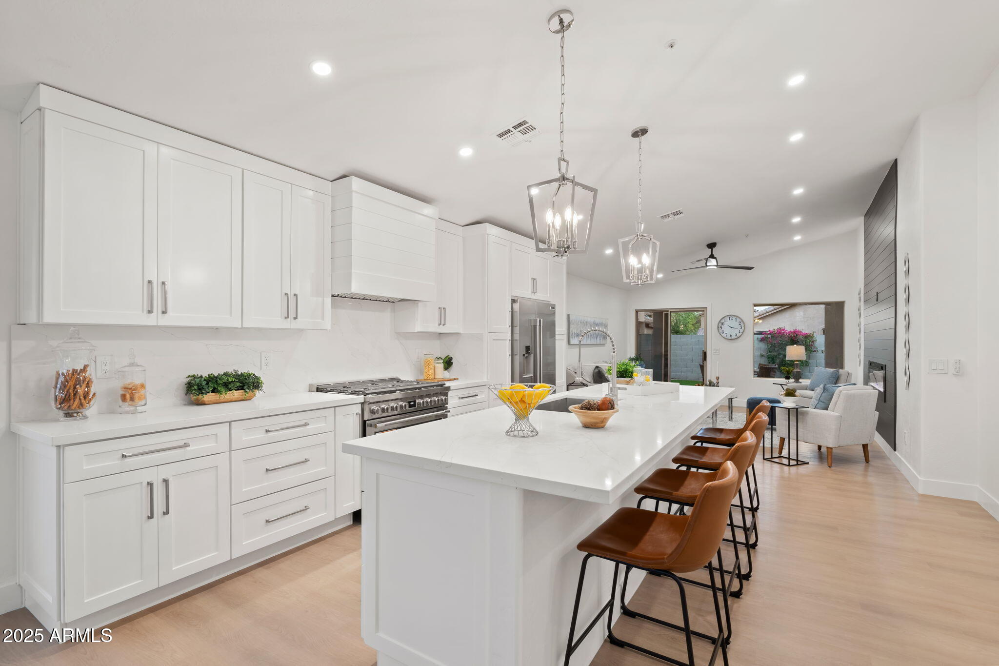 10383 E SALTILLO Drive