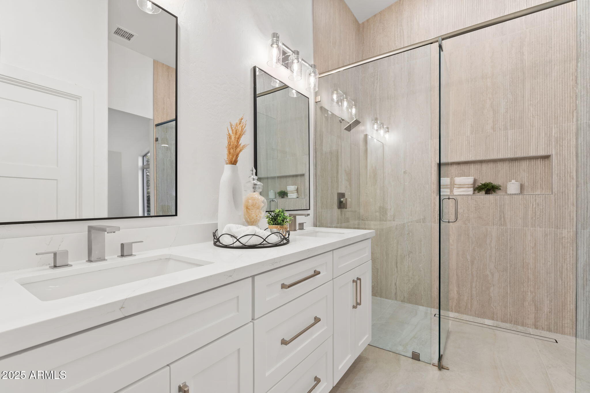 10383 E SALTILLO Drive