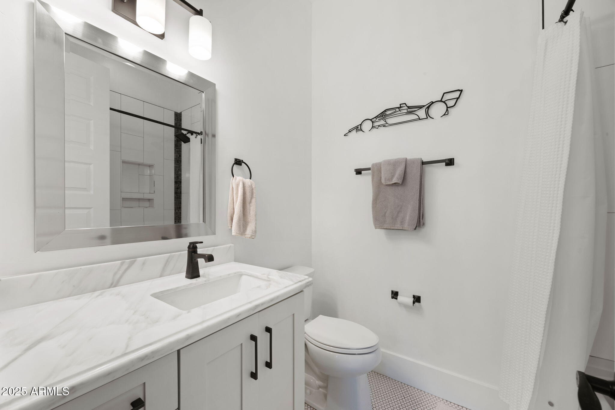 4145 E CAMPBELL Avenue