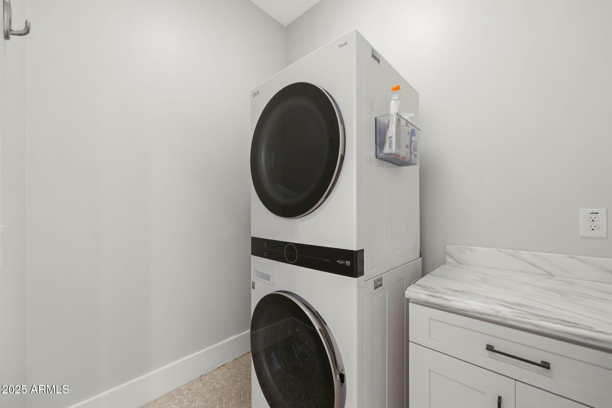 4145 E CAMPBELL Avenue