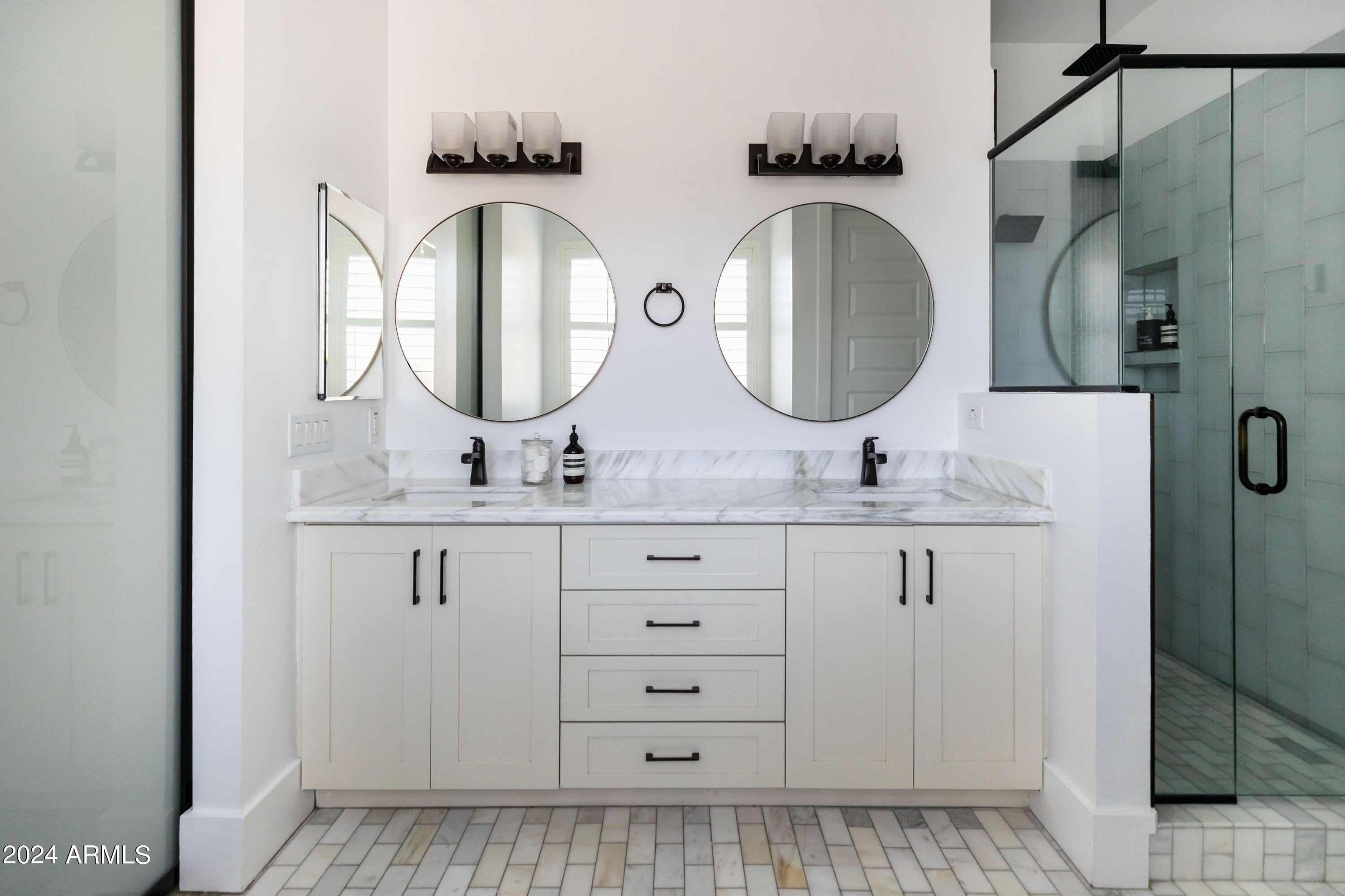 4145 E CAMPBELL Avenue