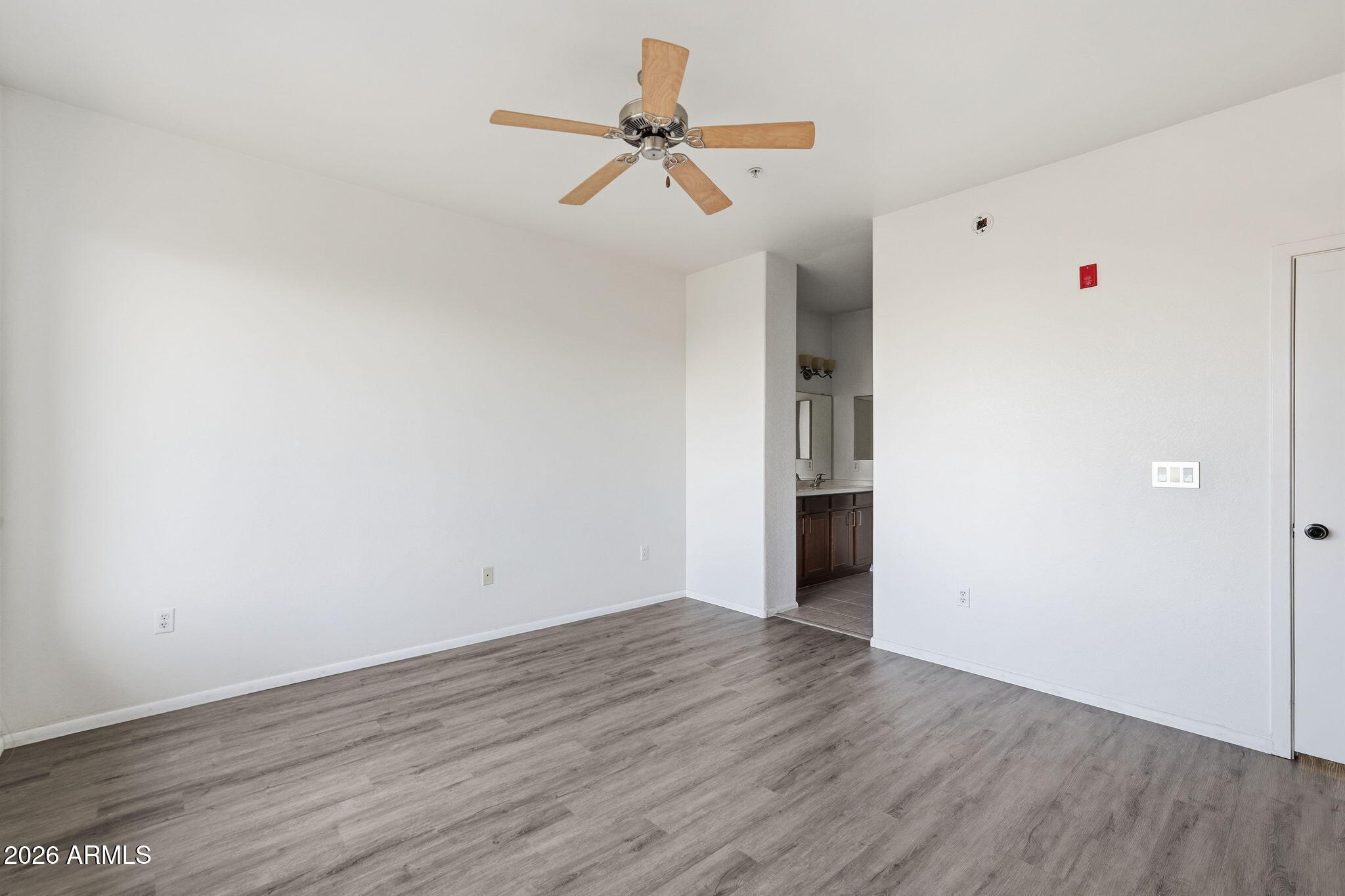 6745 N 93RD Avenue 1170