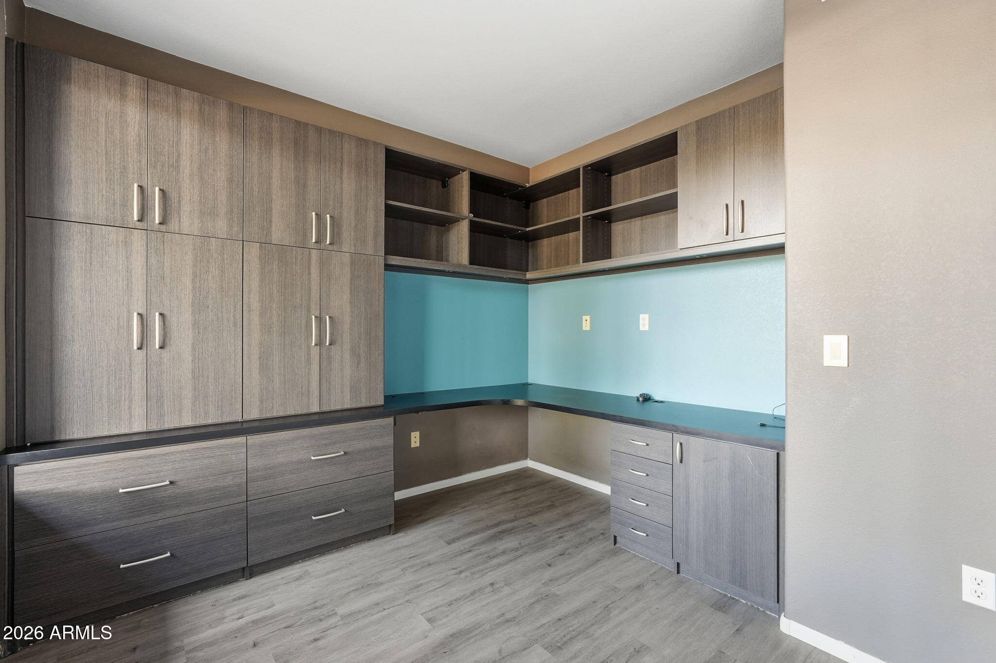 6745 N 93RD Avenue 1170