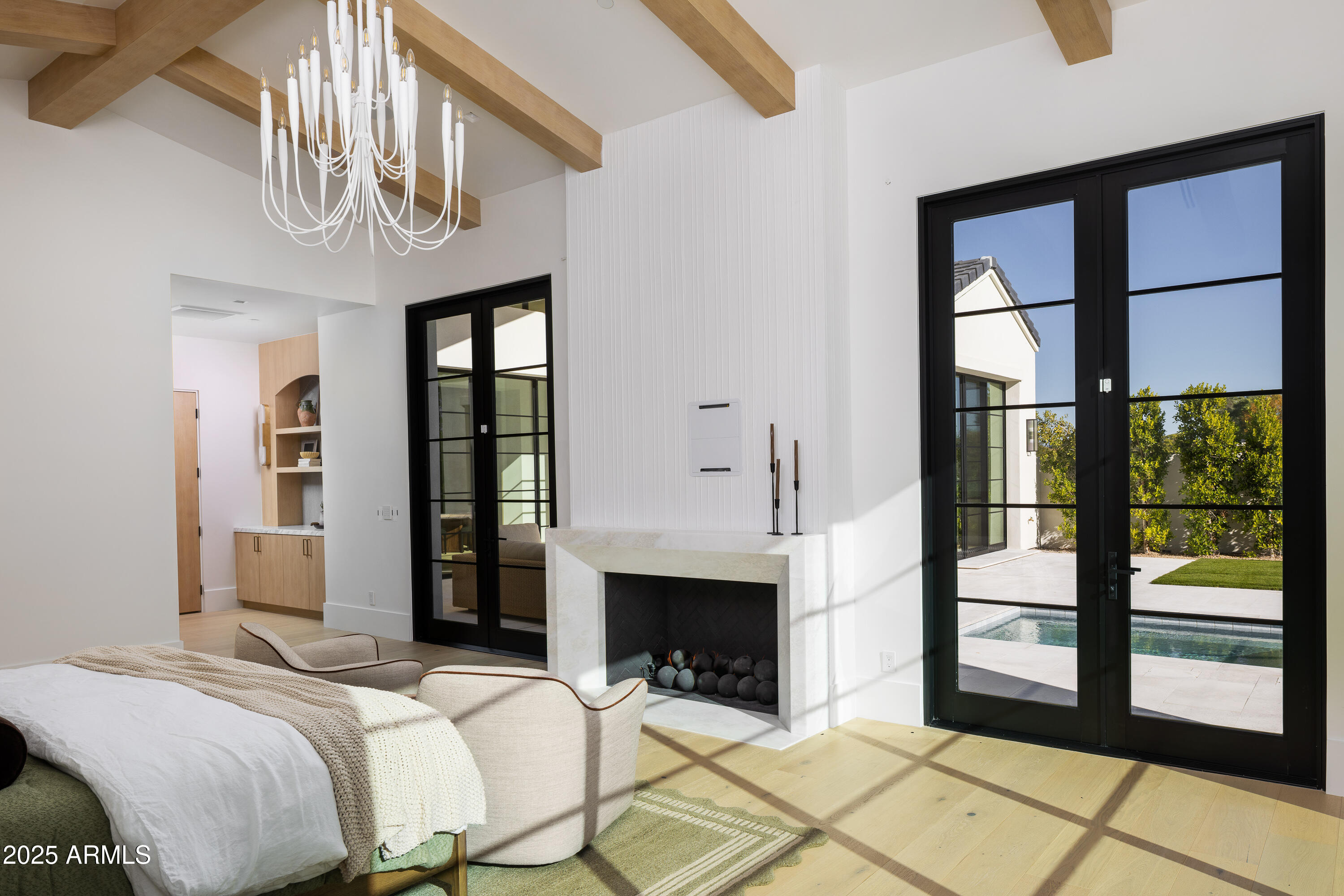 5636 E CABALLO Drive