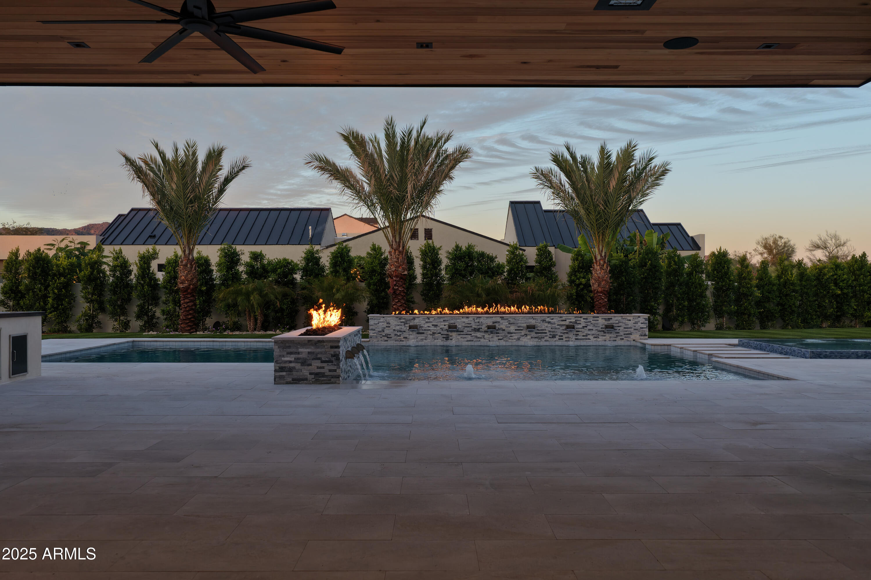 5636 E CABALLO Drive