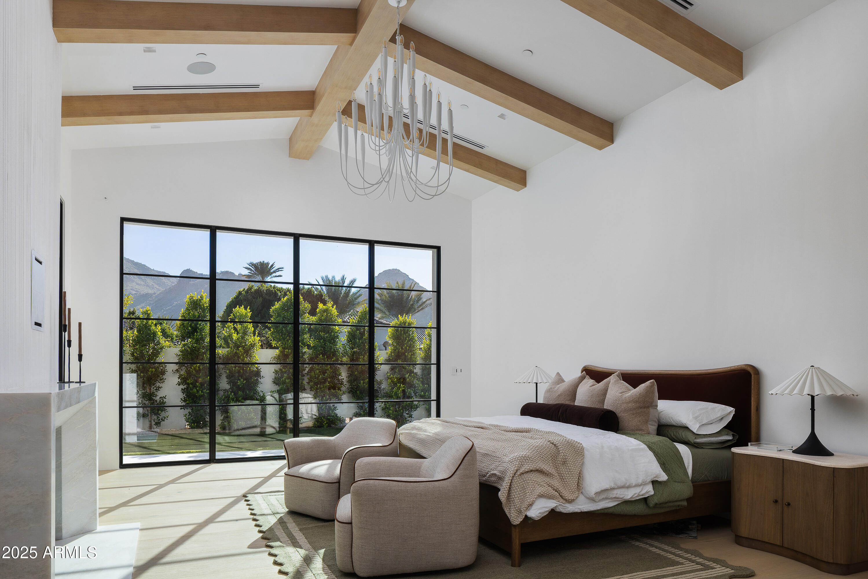 5636 E CABALLO Drive