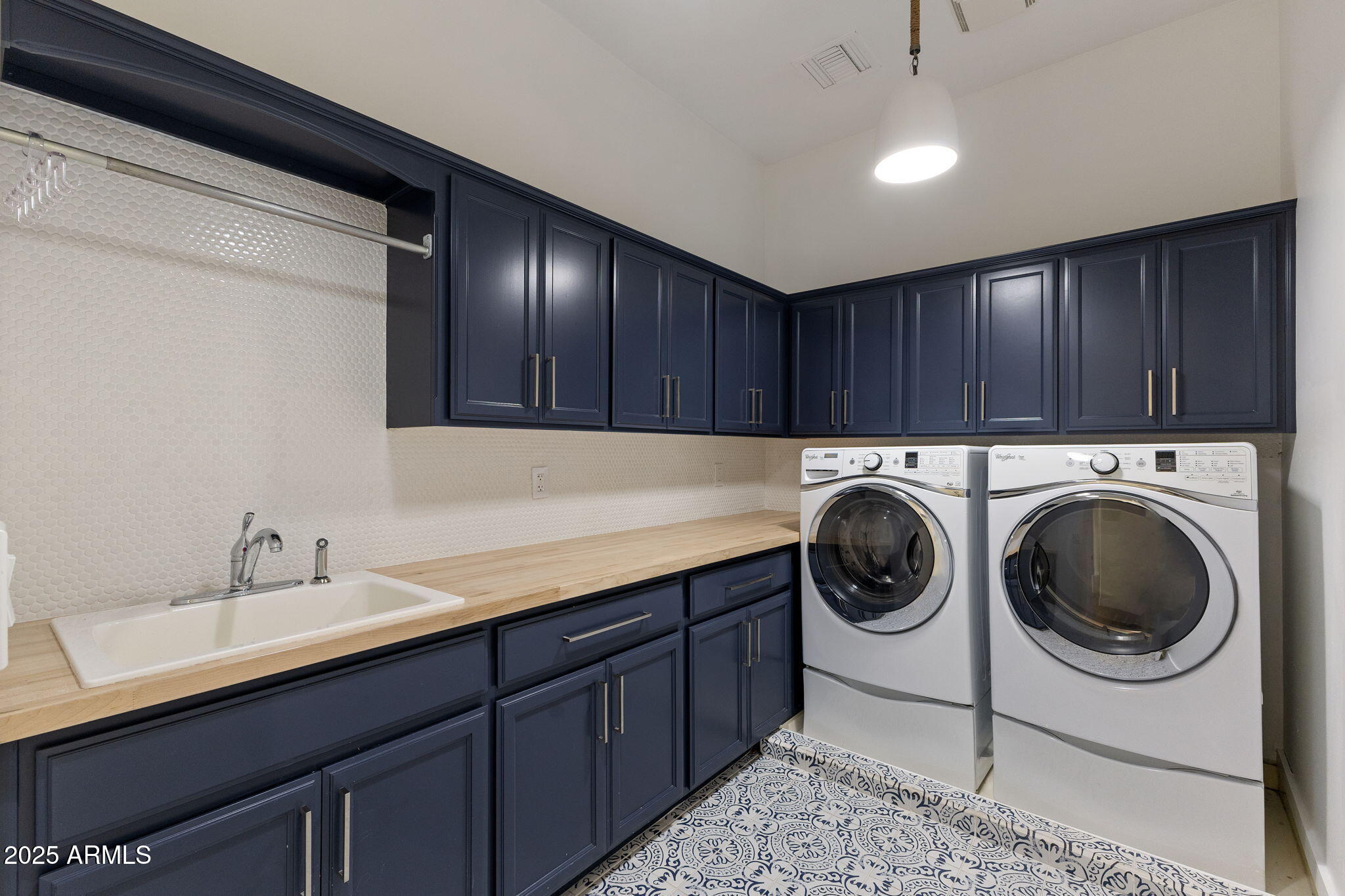 2625 N 24TH Street 3