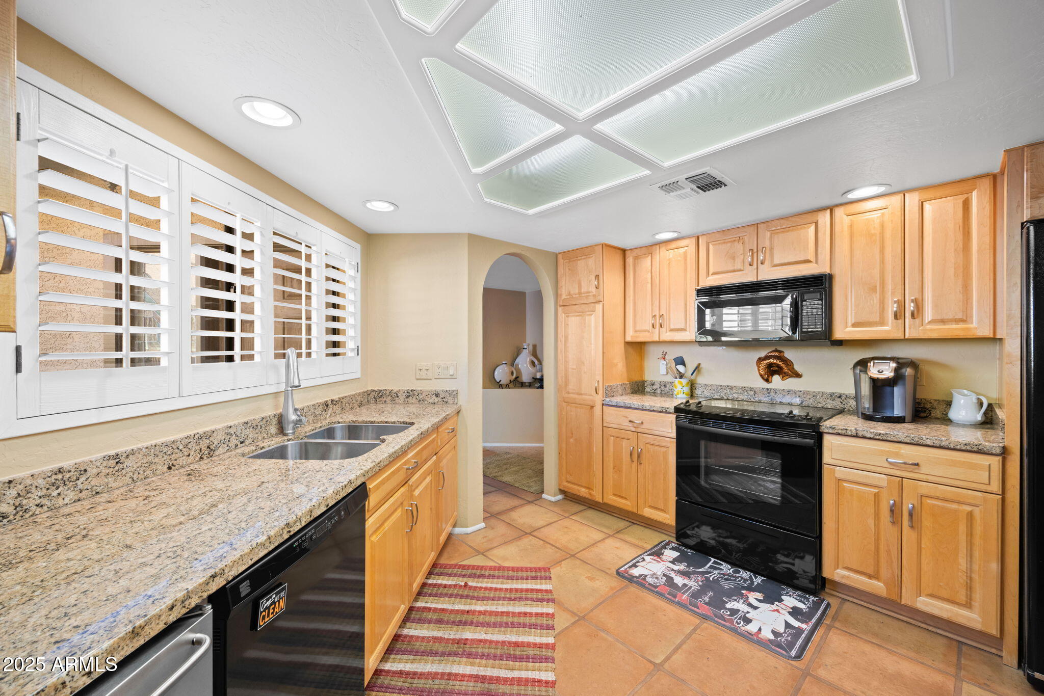 11837 N 40TH Place
