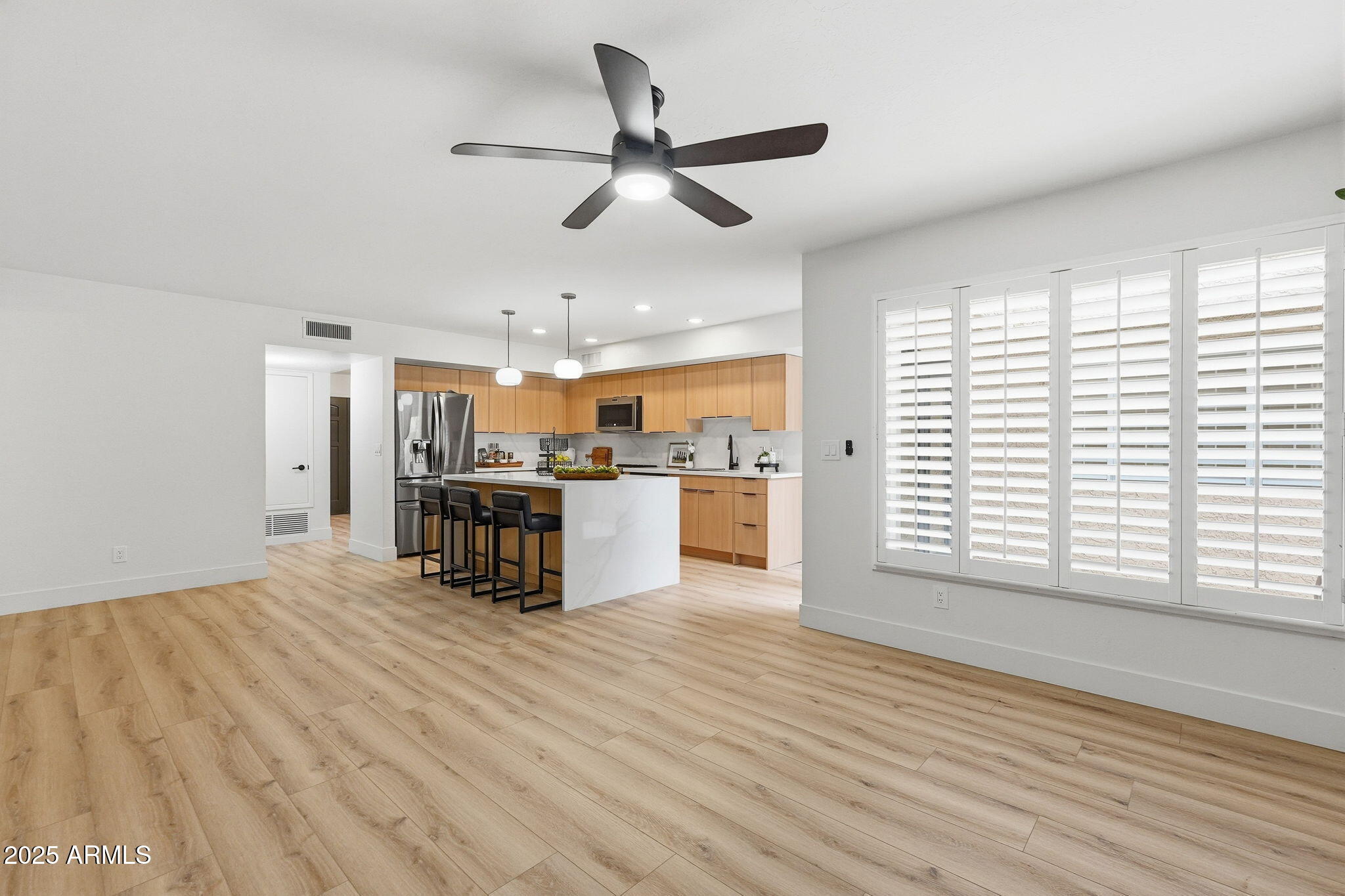 8171 E DEL CAVERNA Drive