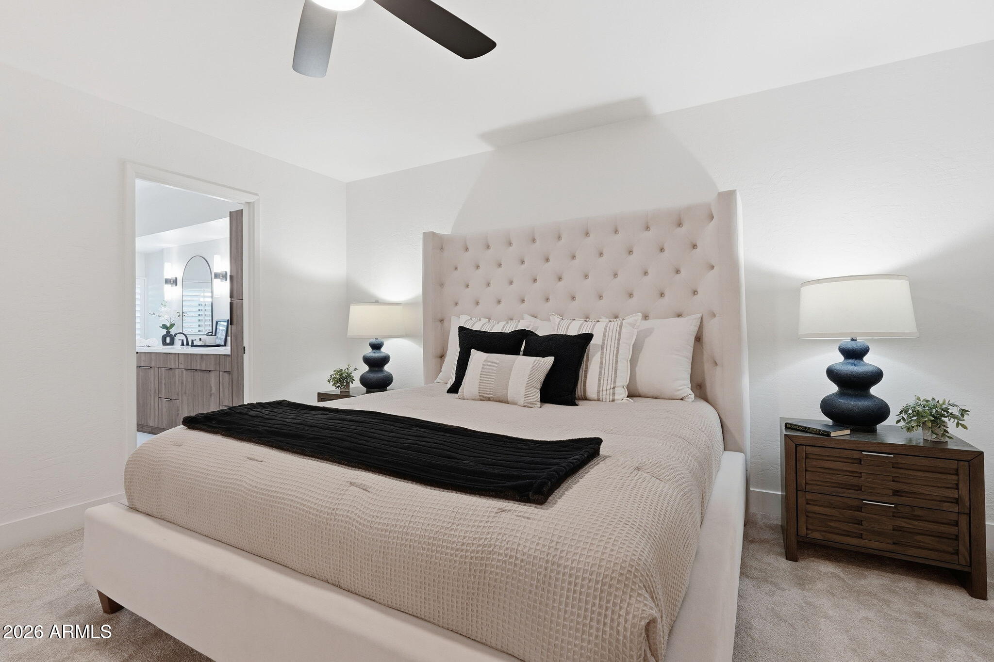 8171 E DEL CAVERNA Drive