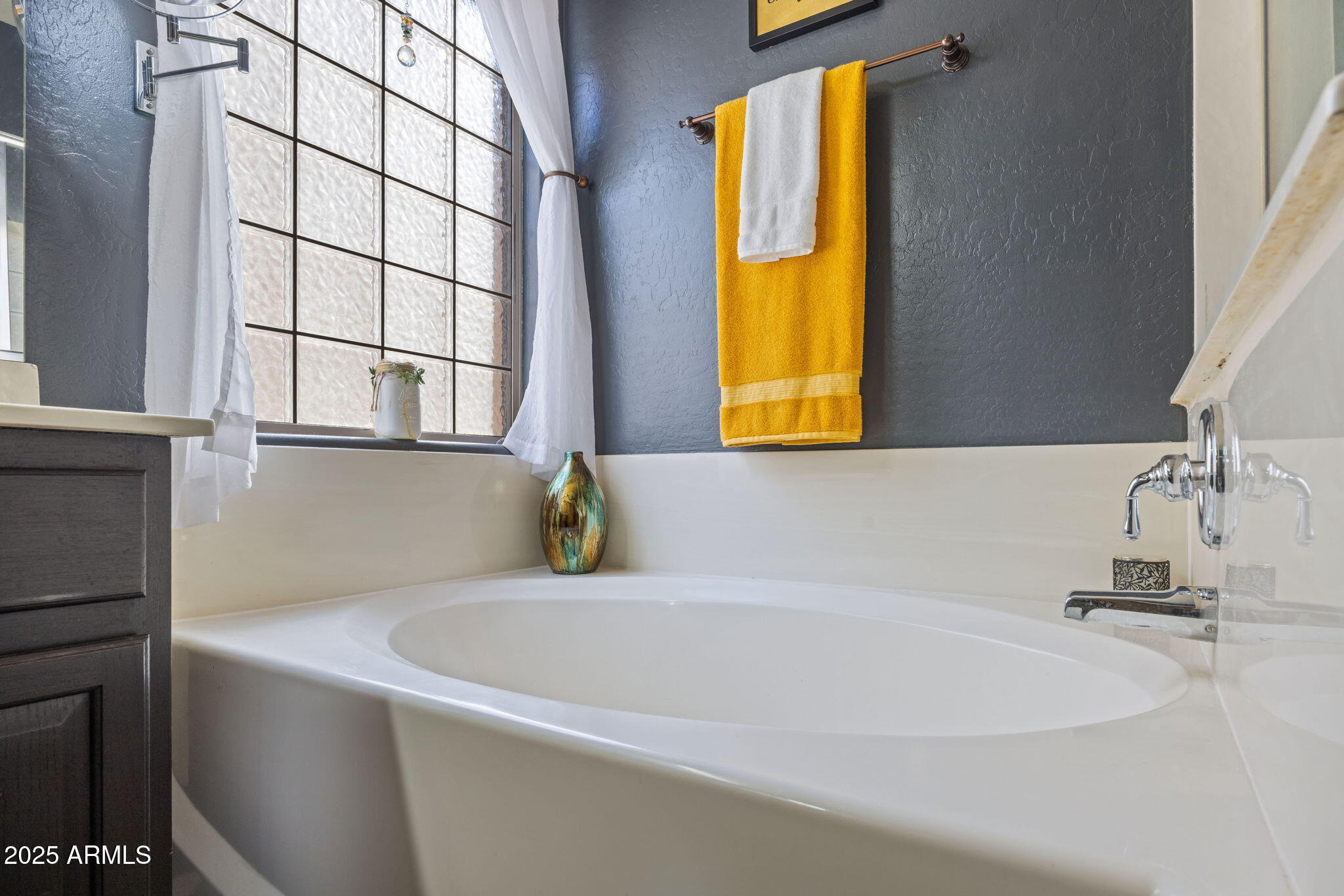 12830 W FAIRMOUNT Avenue