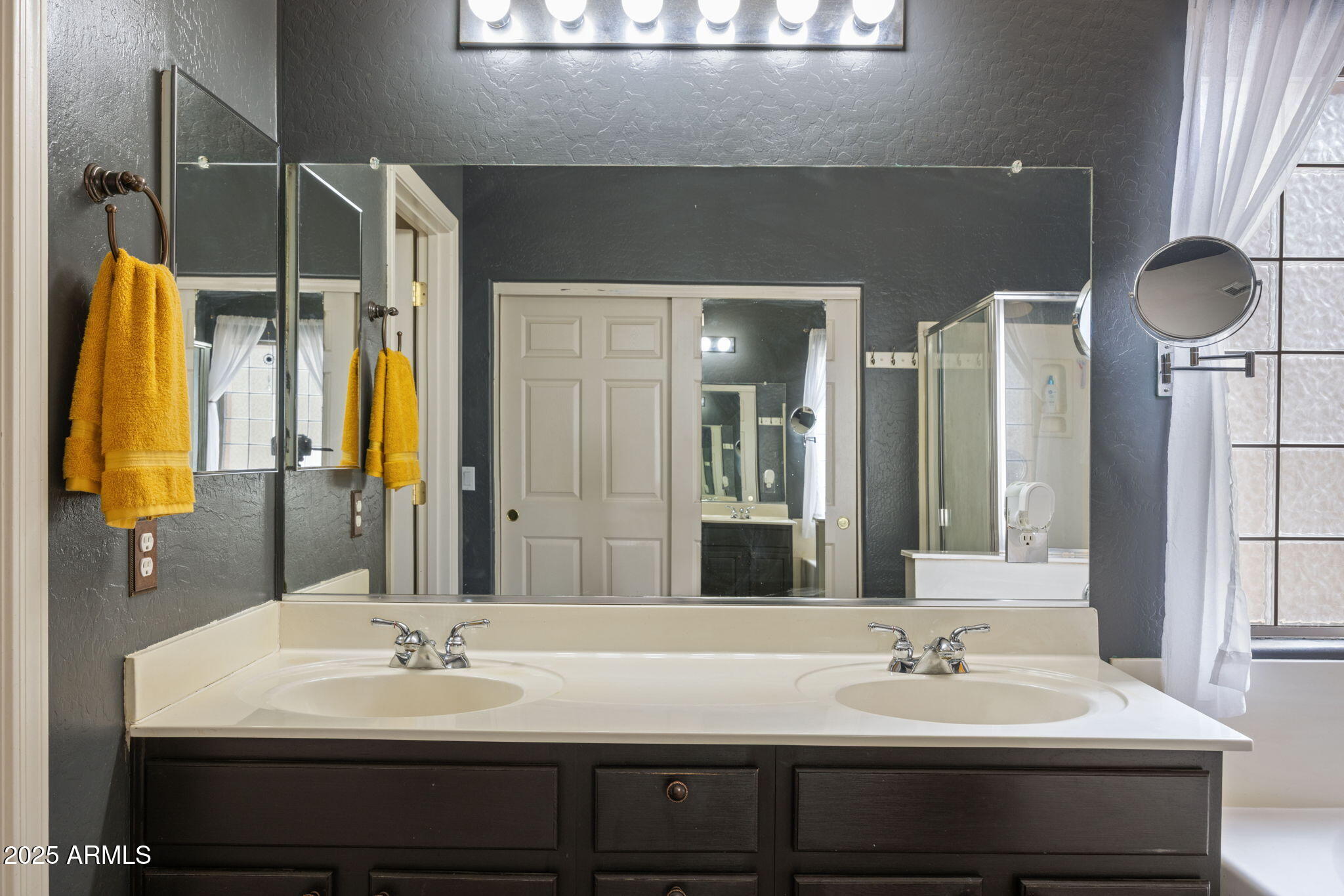 12830 W FAIRMOUNT Avenue