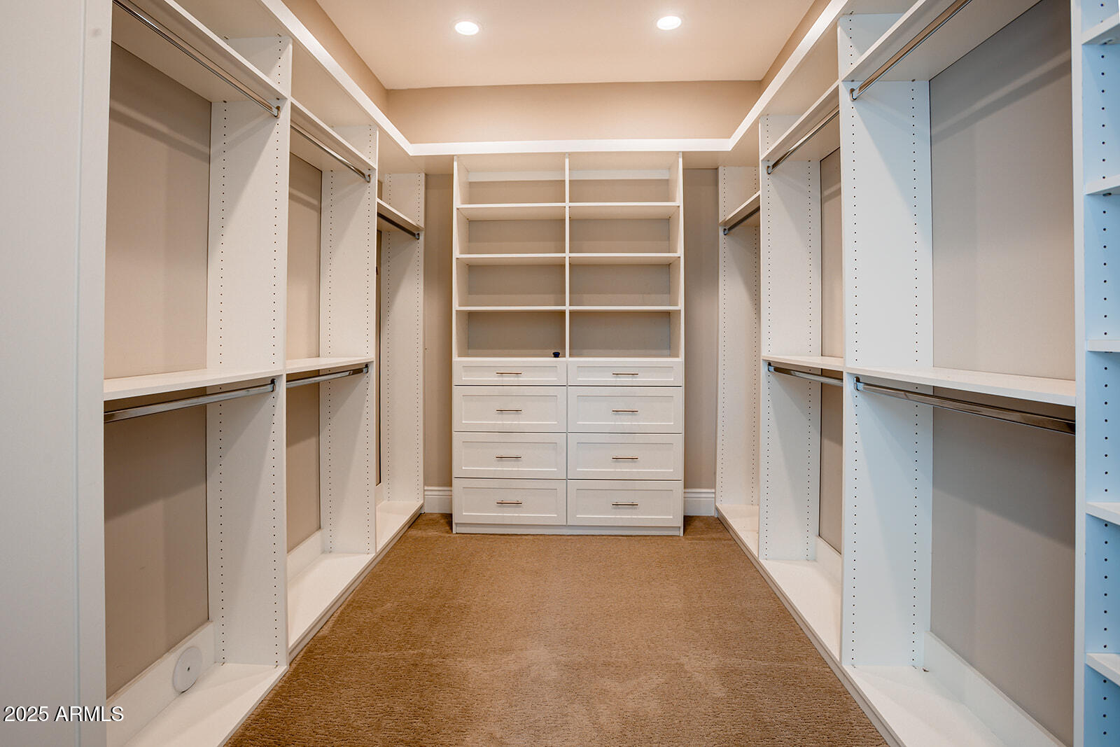 3801 E GLENROSA Avenue