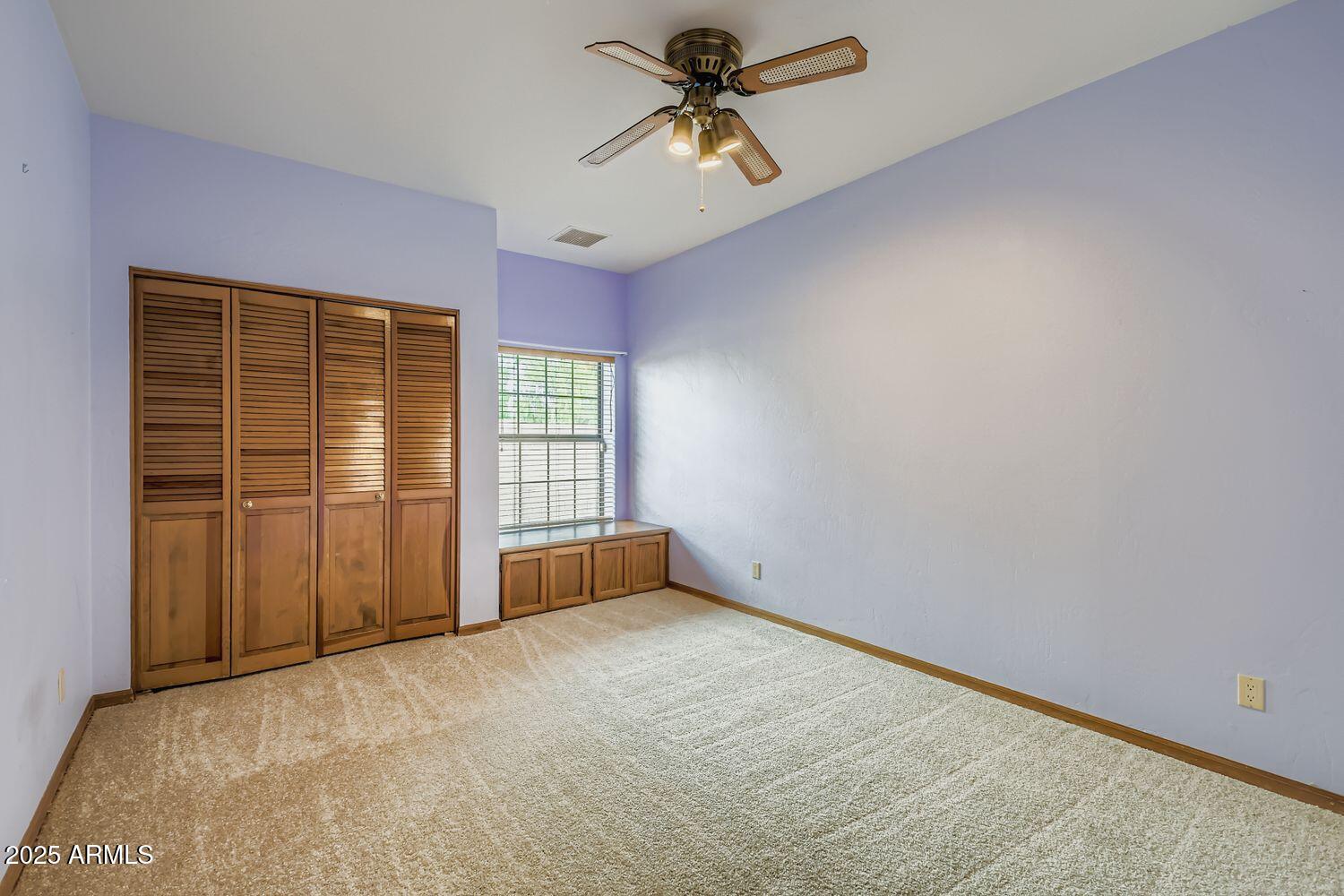 2115 E VAUGHN Street