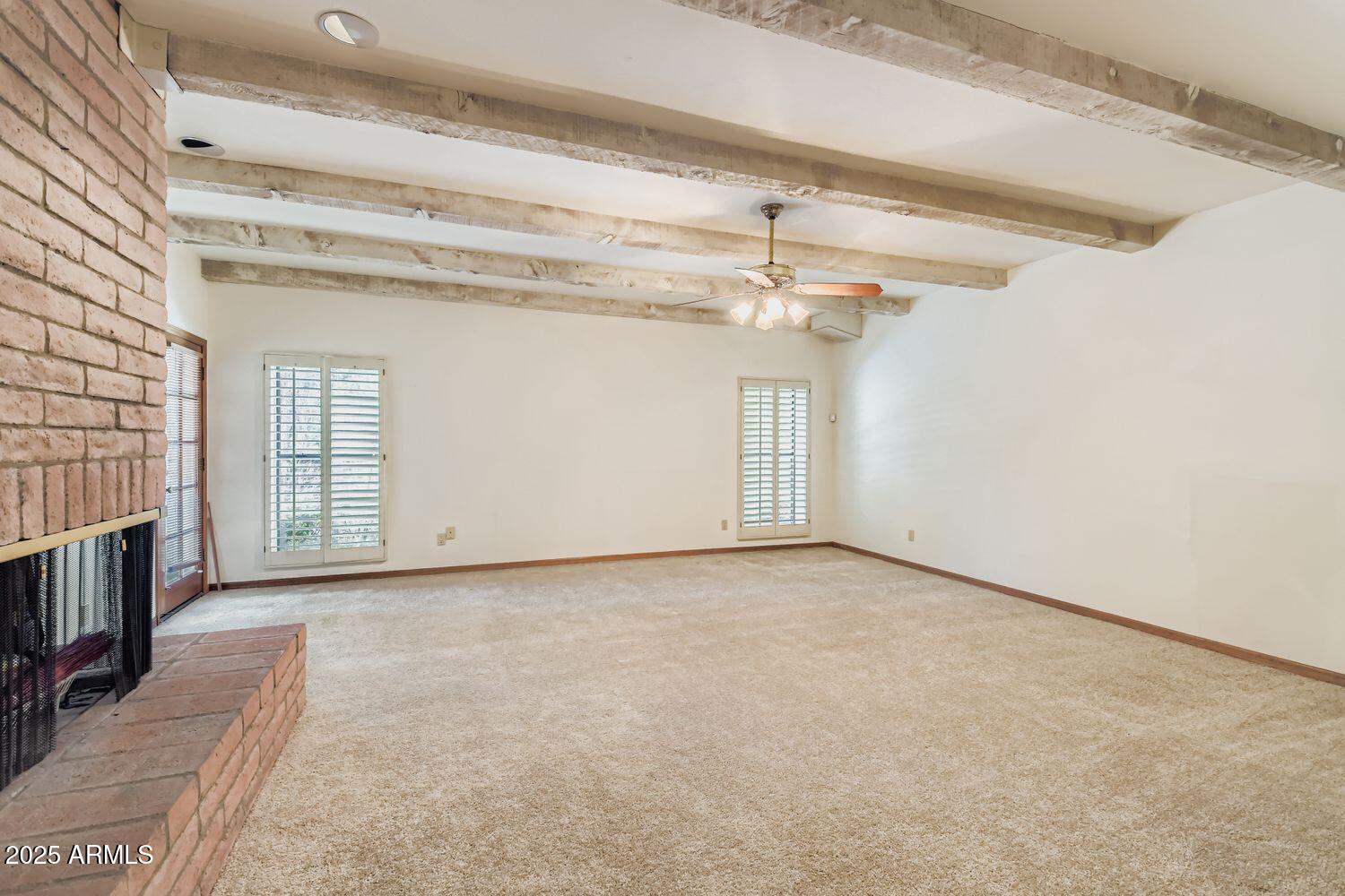 2115 E VAUGHN Street