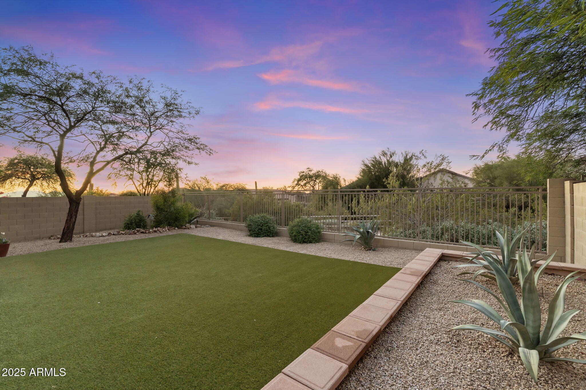 10350 E TIERRA BUENA Lane