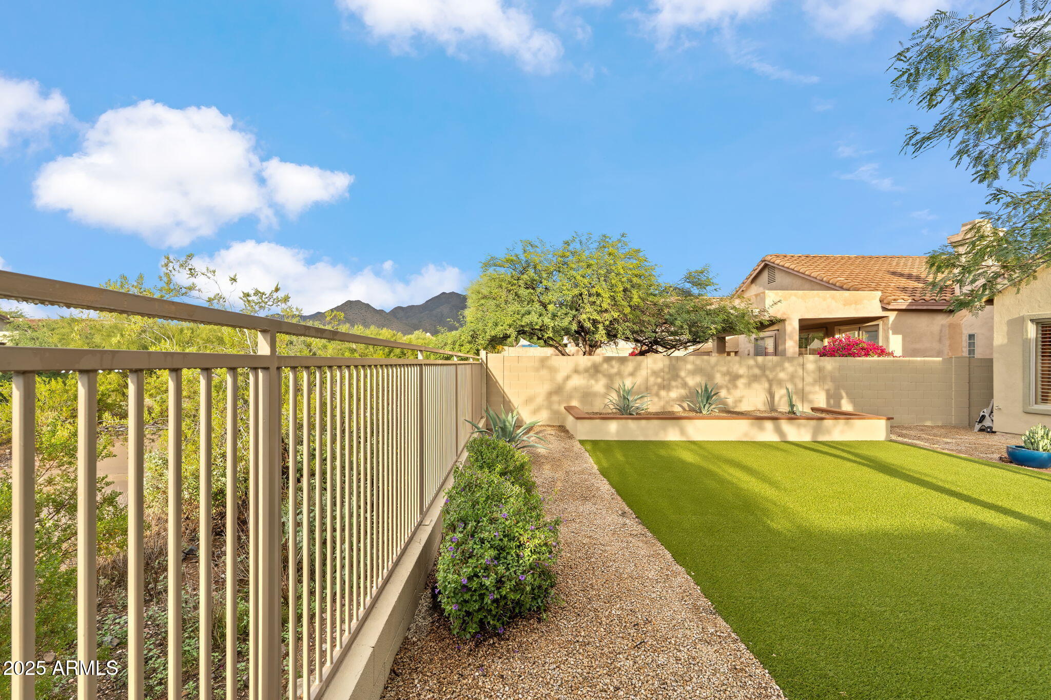 10350 E TIERRA BUENA Lane