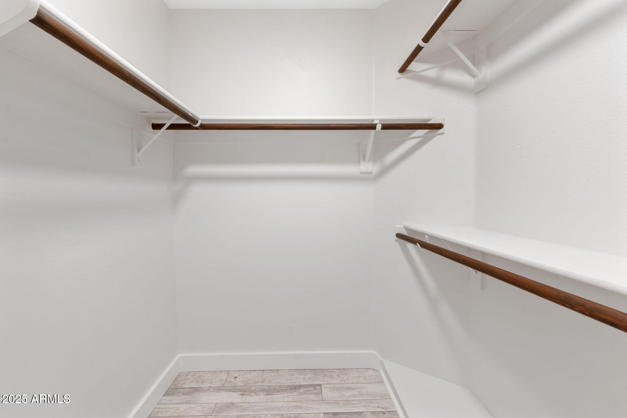 5104 N 32ND Street 453