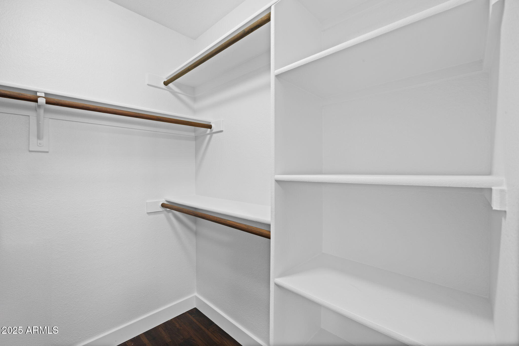 5104 N 32ND Street 453