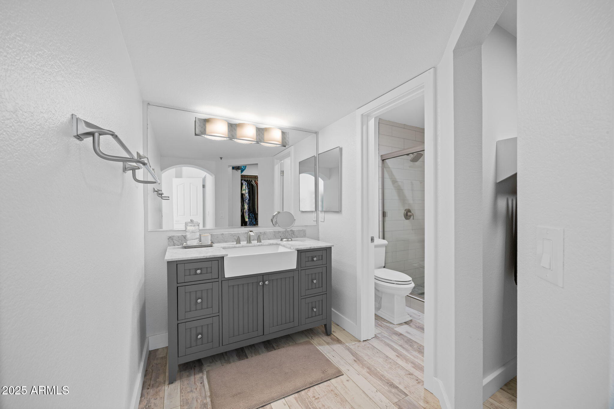 5104 N 32ND Street 453