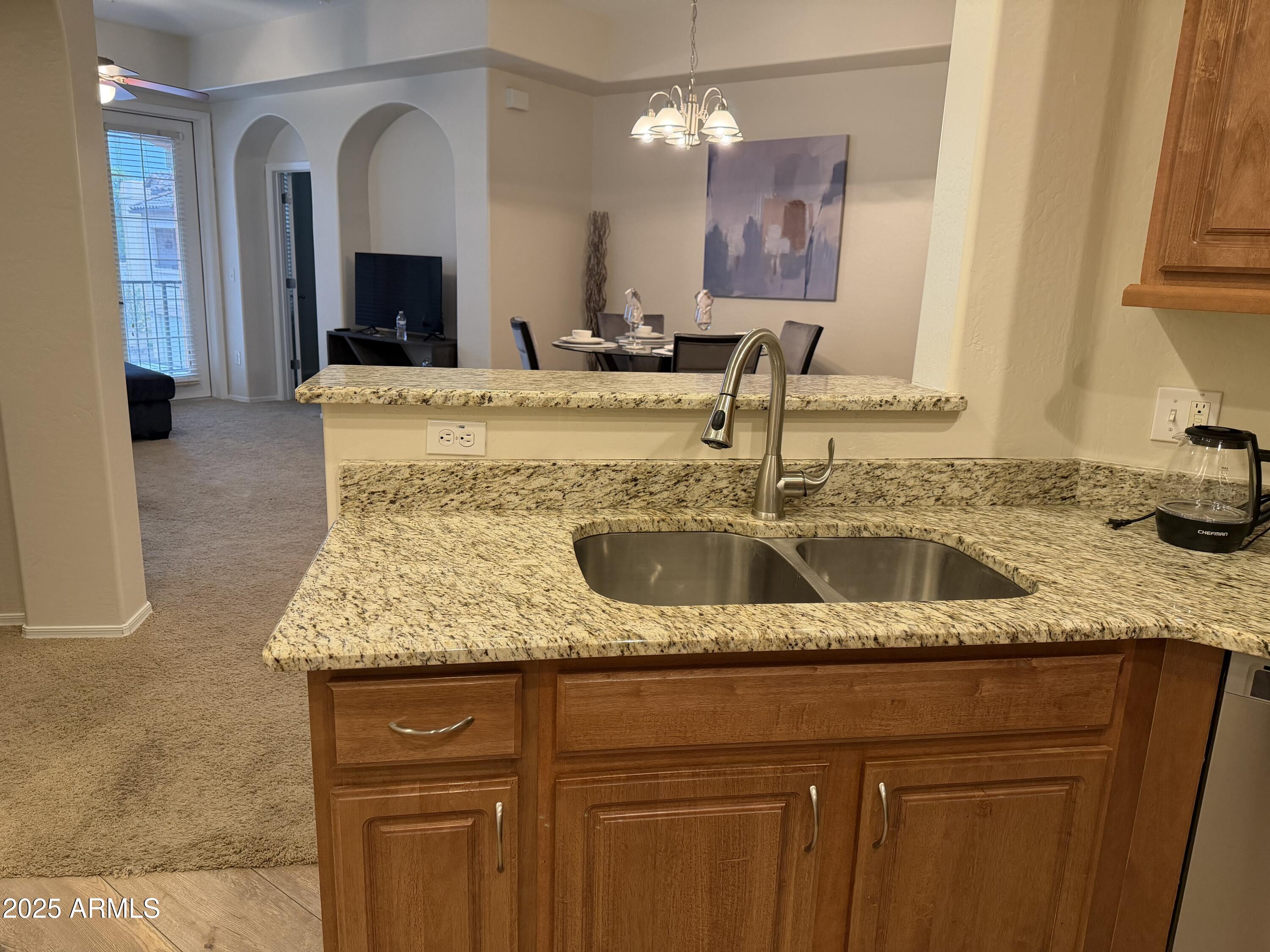 14575 W MOUNTAIN VIEW Boulevard 12205