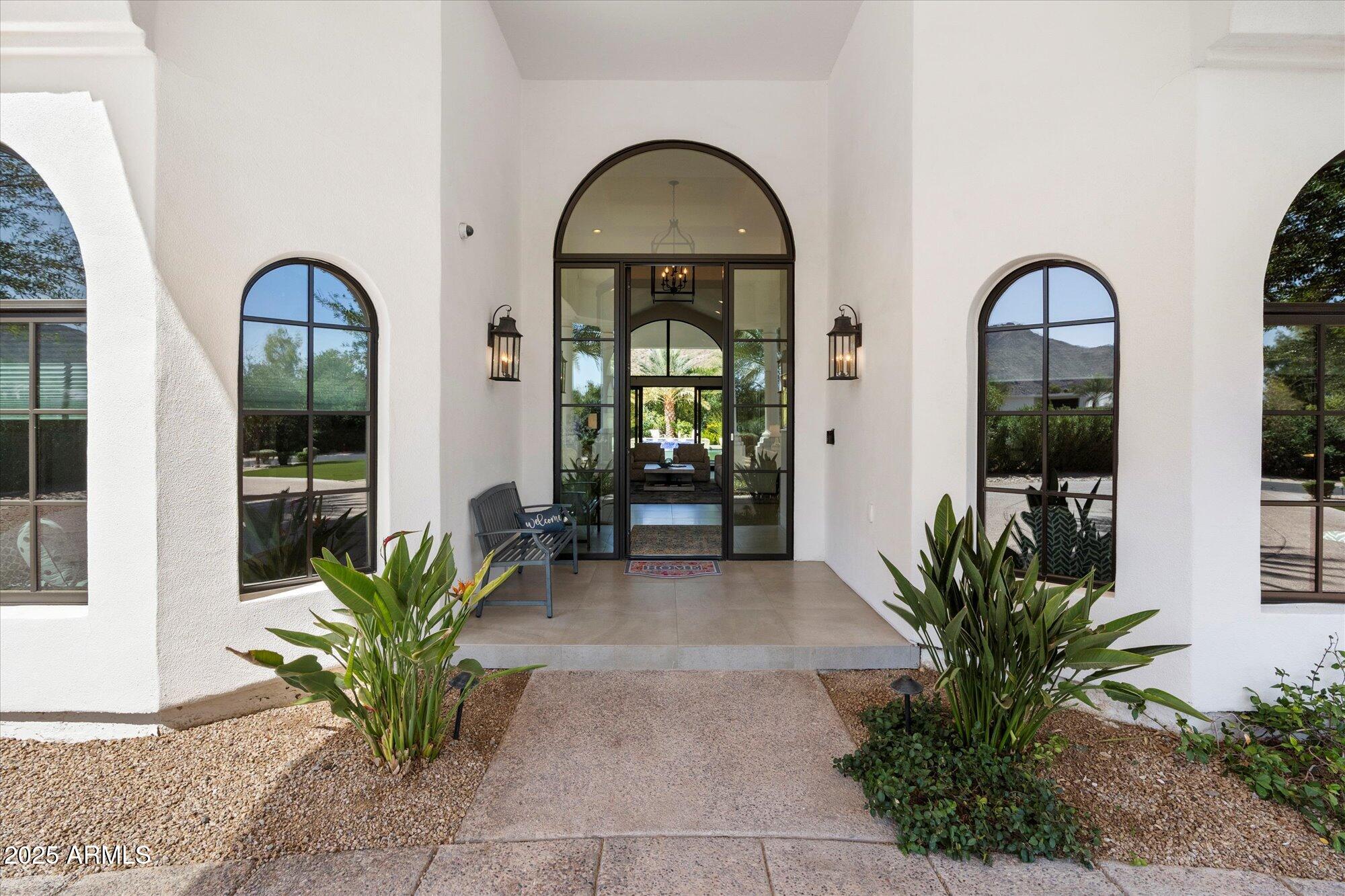 6600 N CARDINAL Drive