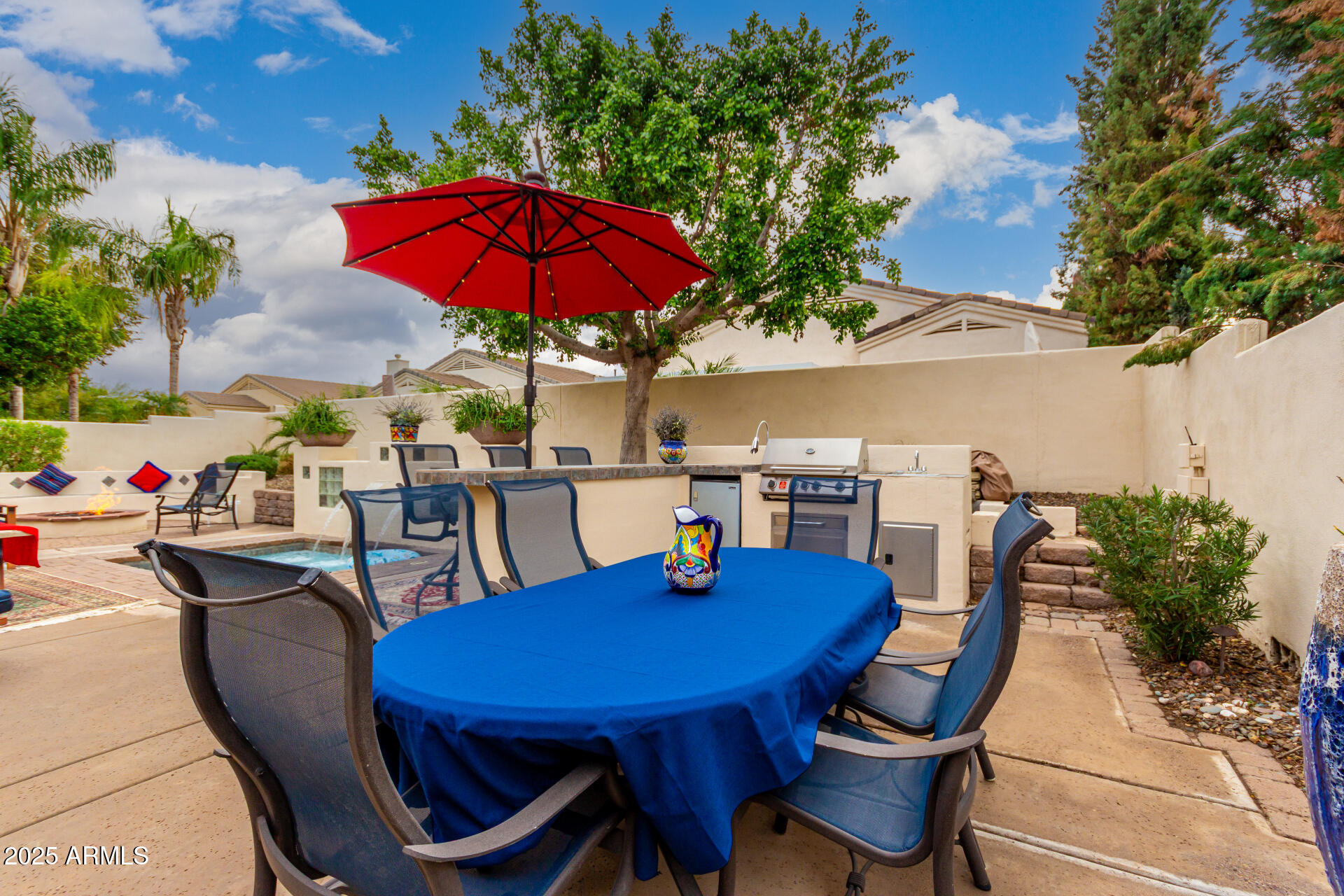 2031 E VALENCIA Drive