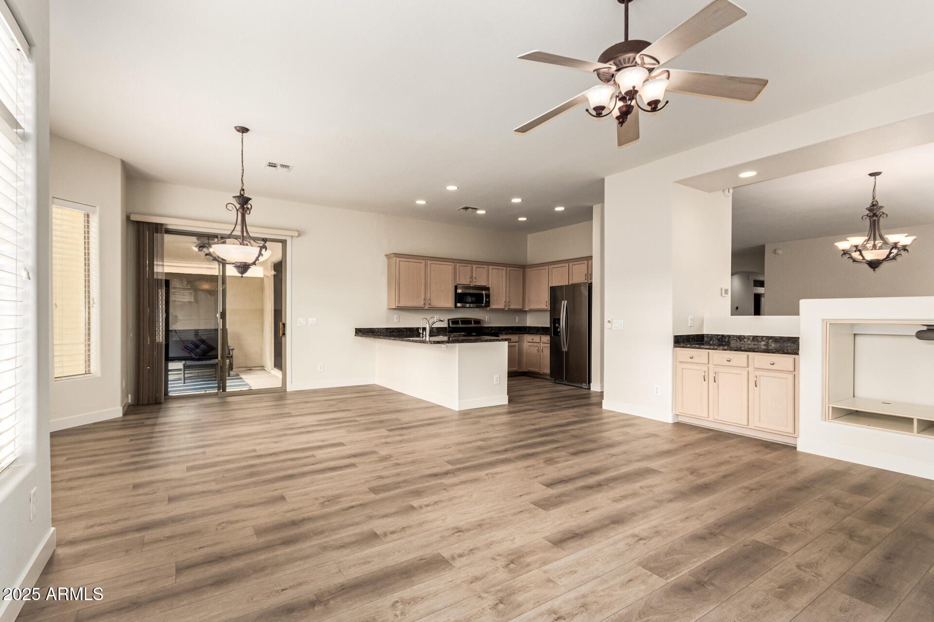 2031 E VALENCIA Drive