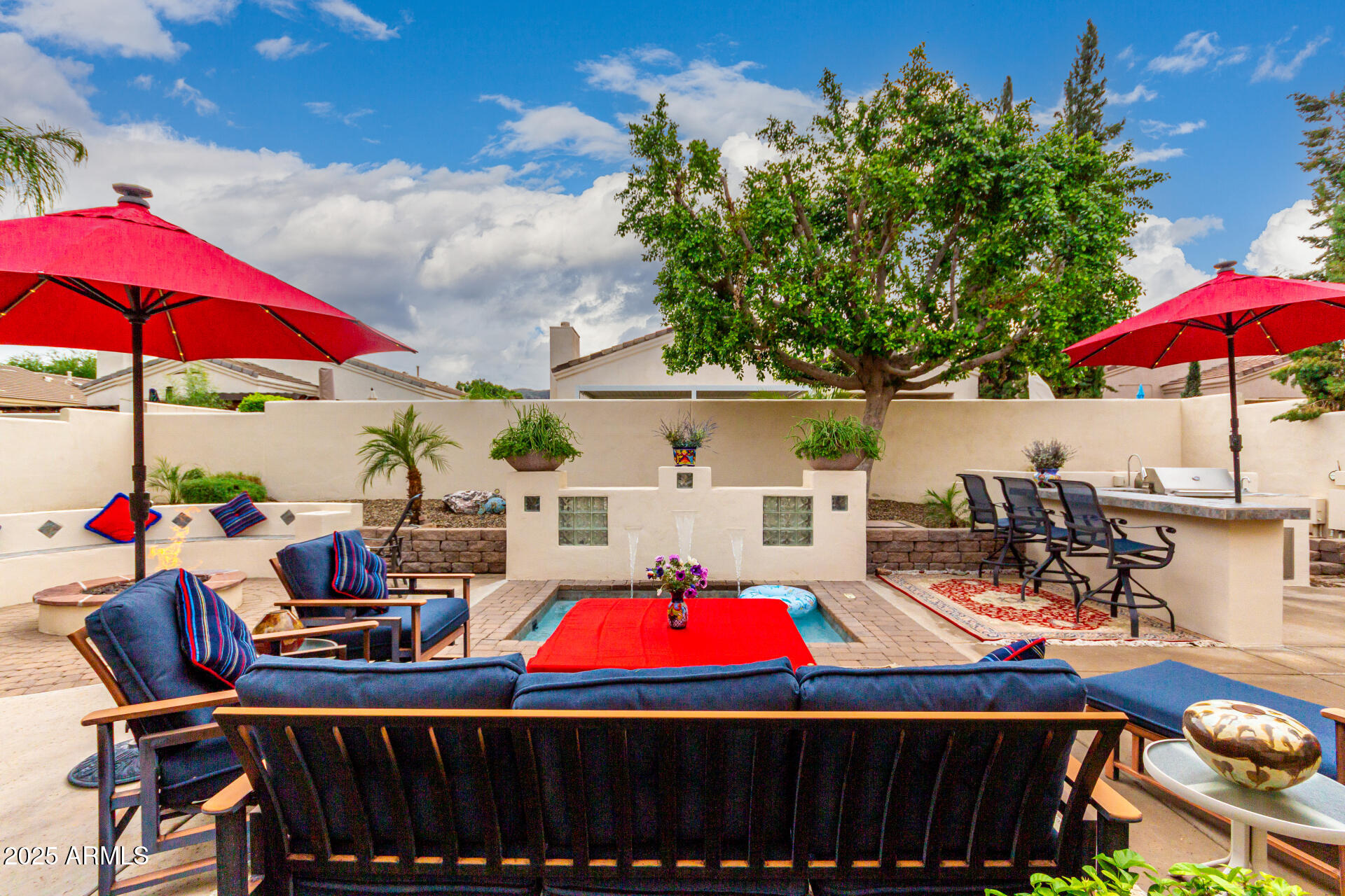 2031 E VALENCIA Drive