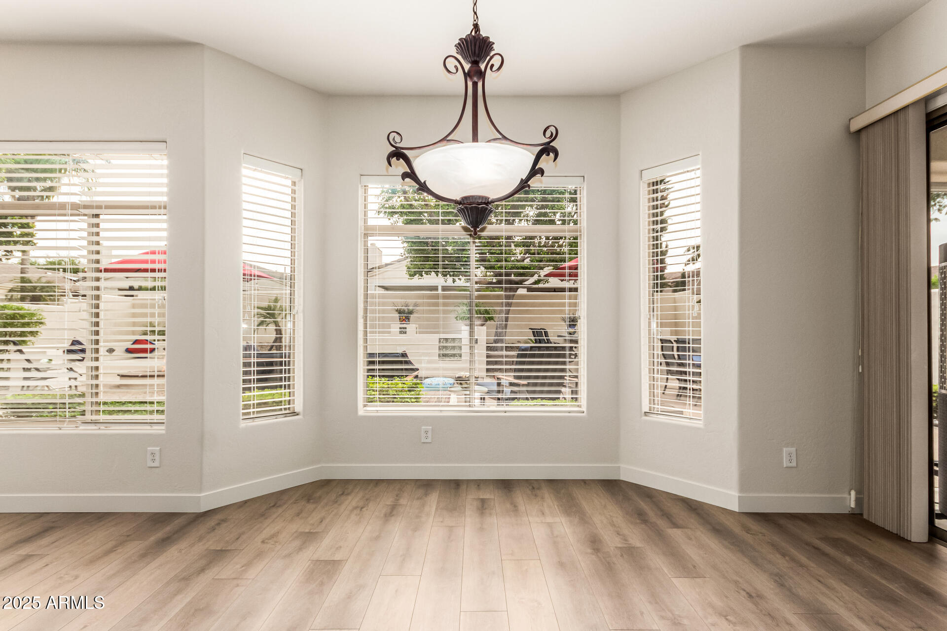 2031 E VALENCIA Drive