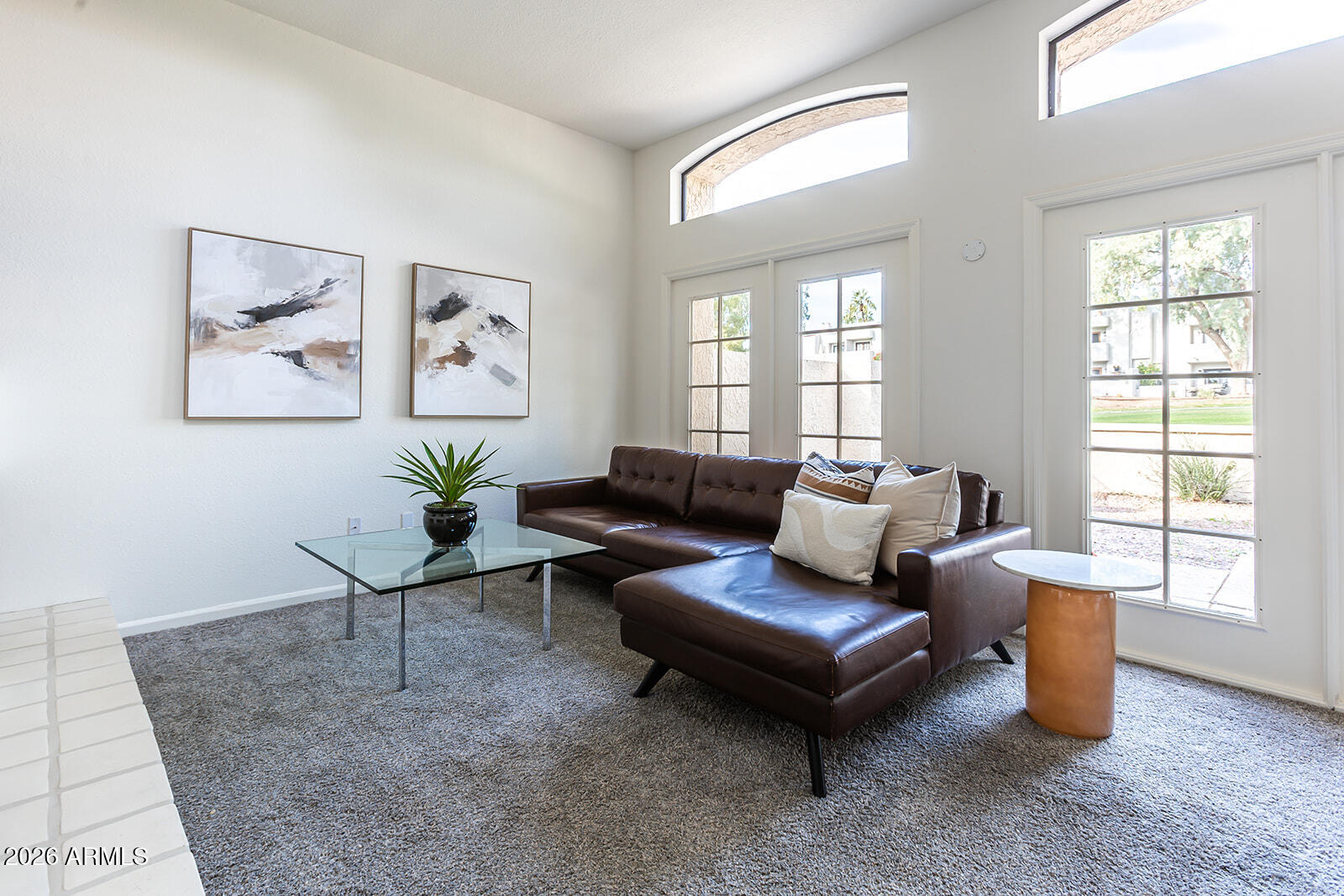 2626 E ARIZONA BILTMORE Circle 15