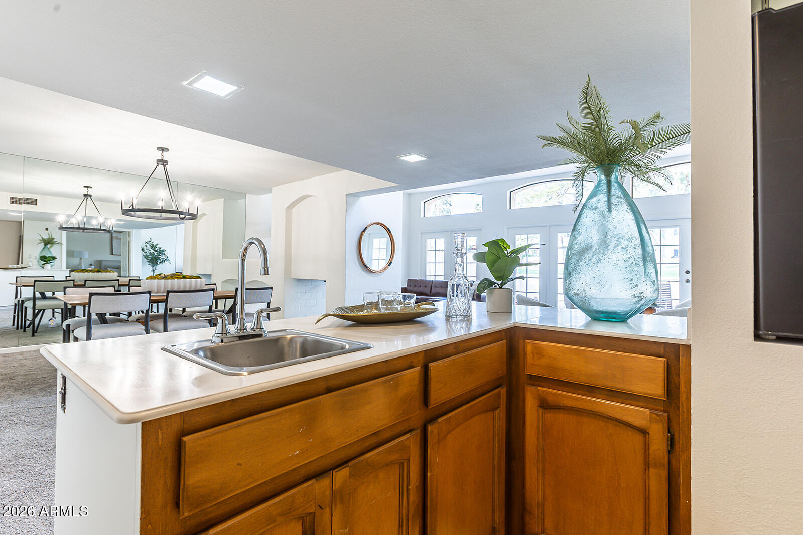 2626 E ARIZONA BILTMORE Circle 15