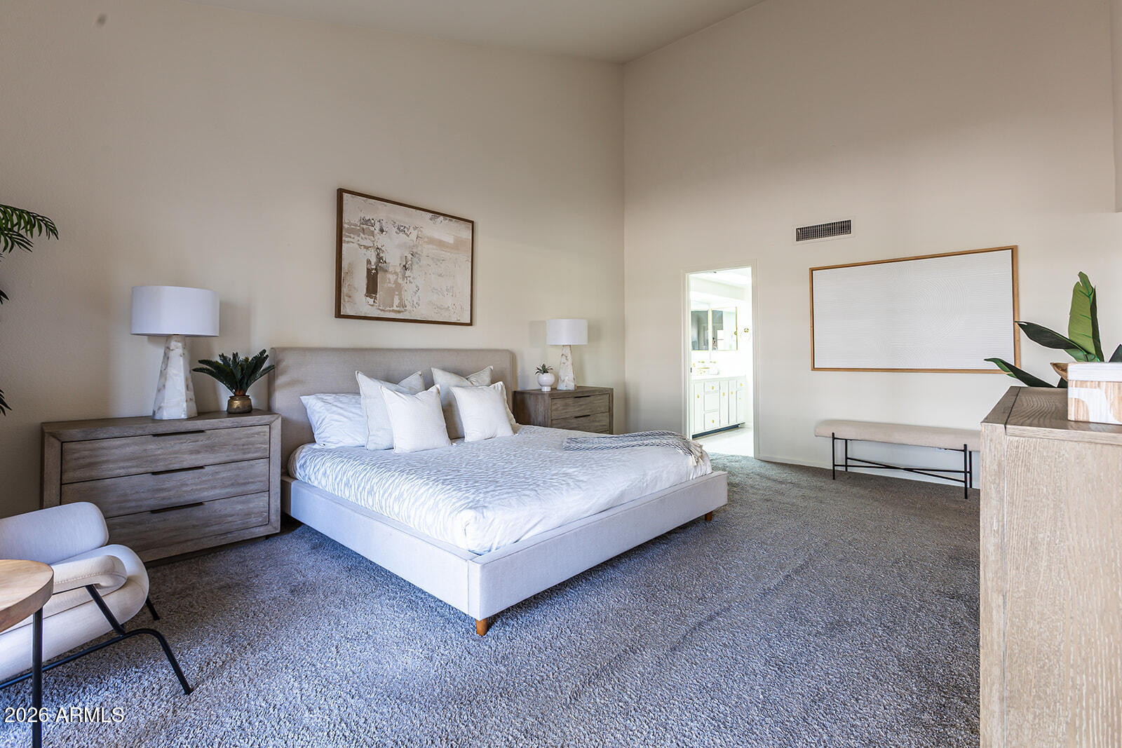 2626 E ARIZONA BILTMORE Circle 15