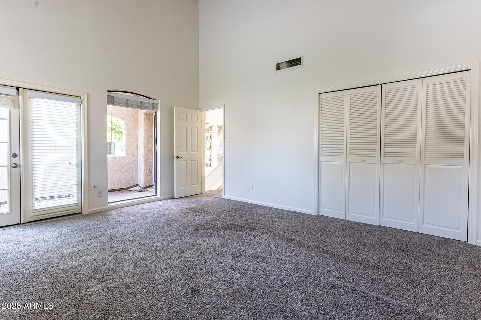 2626 E ARIZONA BILTMORE Circle 15