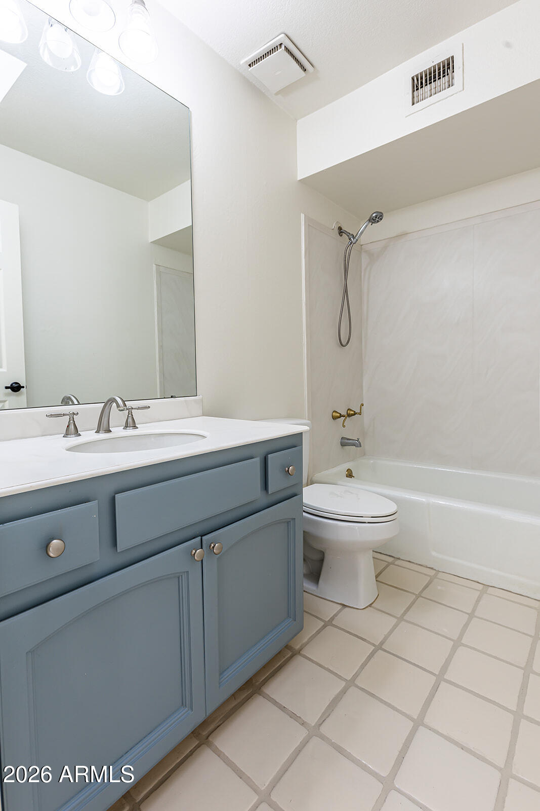 2626 E ARIZONA BILTMORE Circle 15