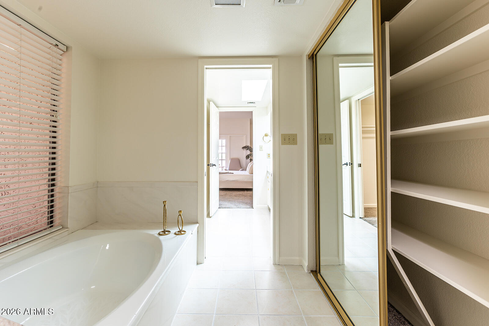 2626 E ARIZONA BILTMORE Circle 15