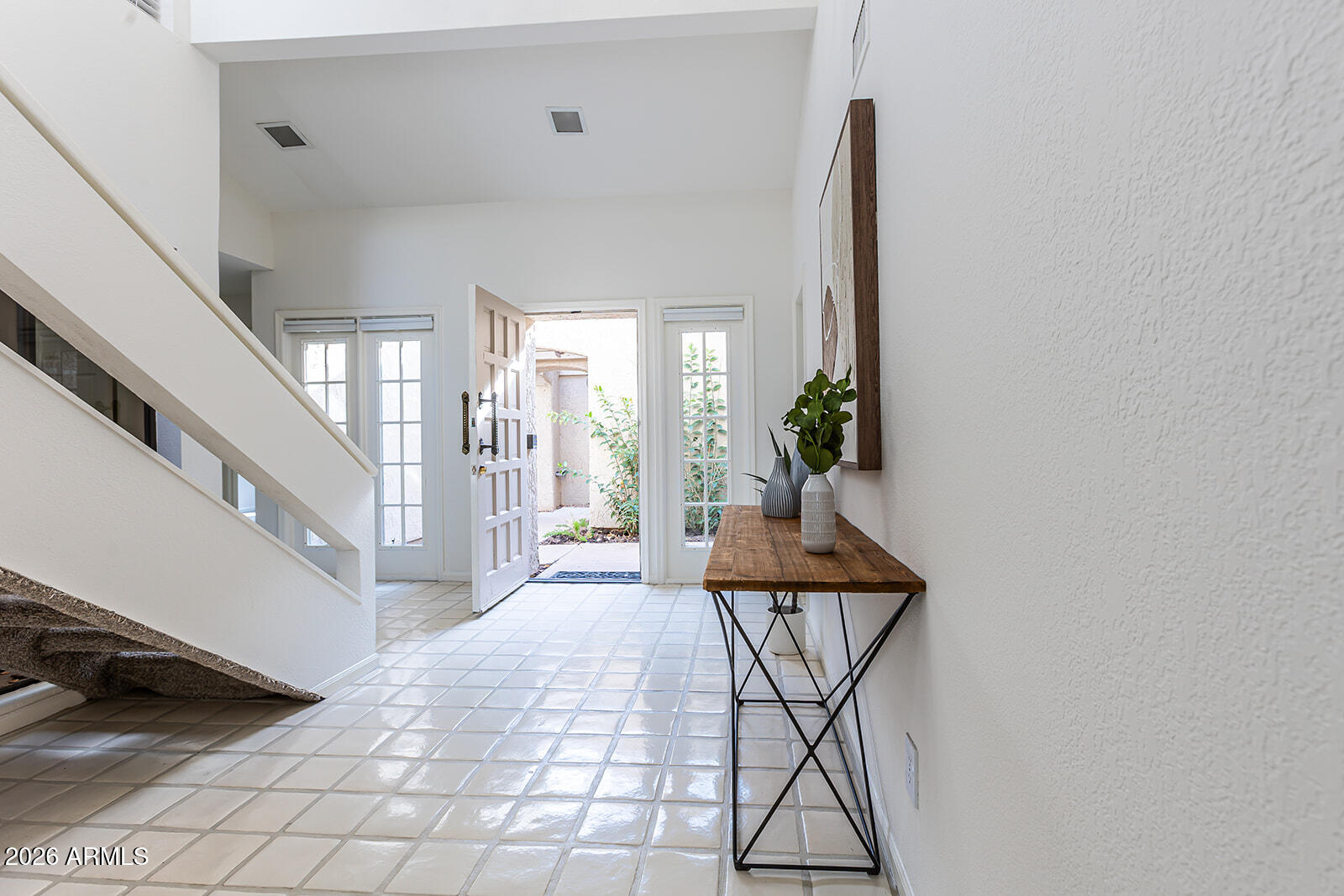 2626 E ARIZONA BILTMORE Circle 15